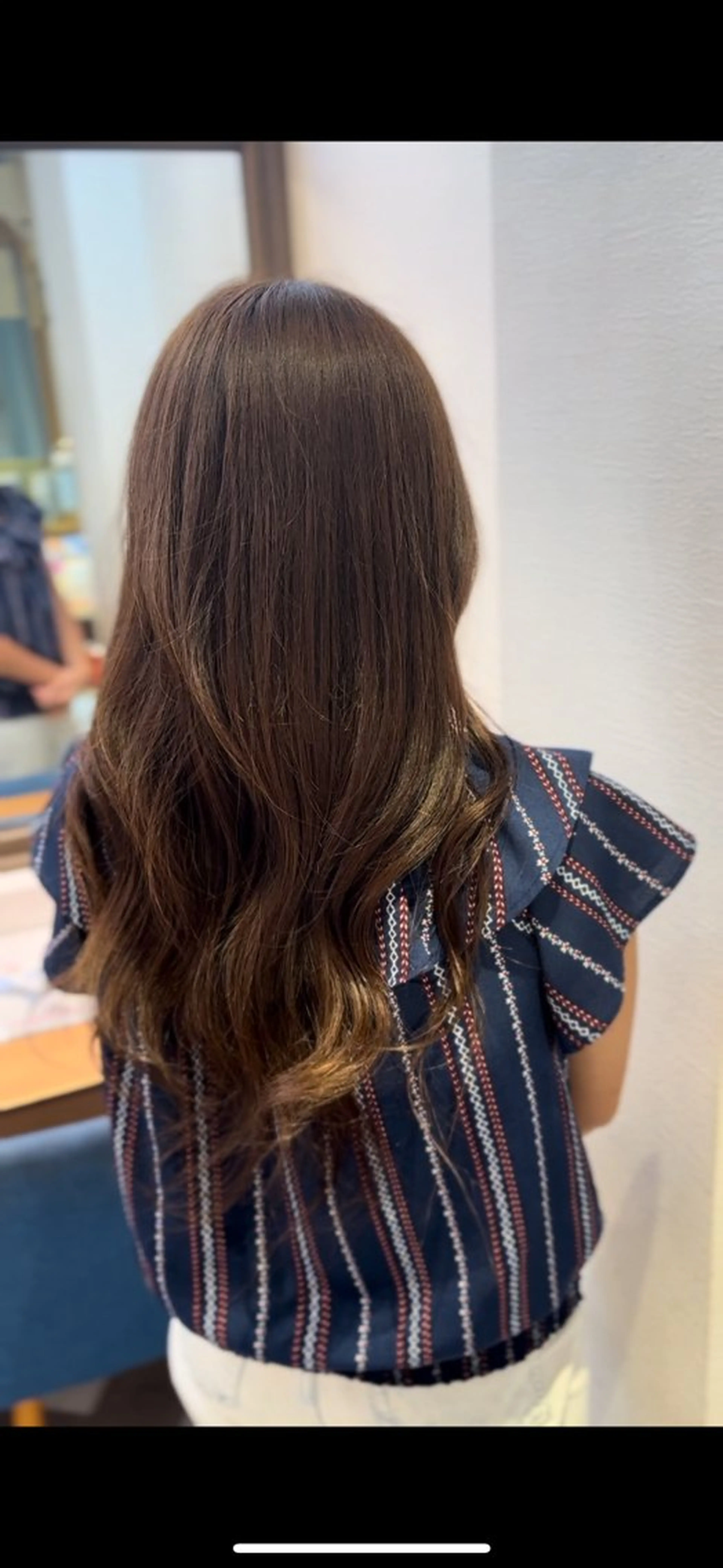 ロング ♥韓国レイヤー/透明 感カラー/顔周りのヘアスタイル