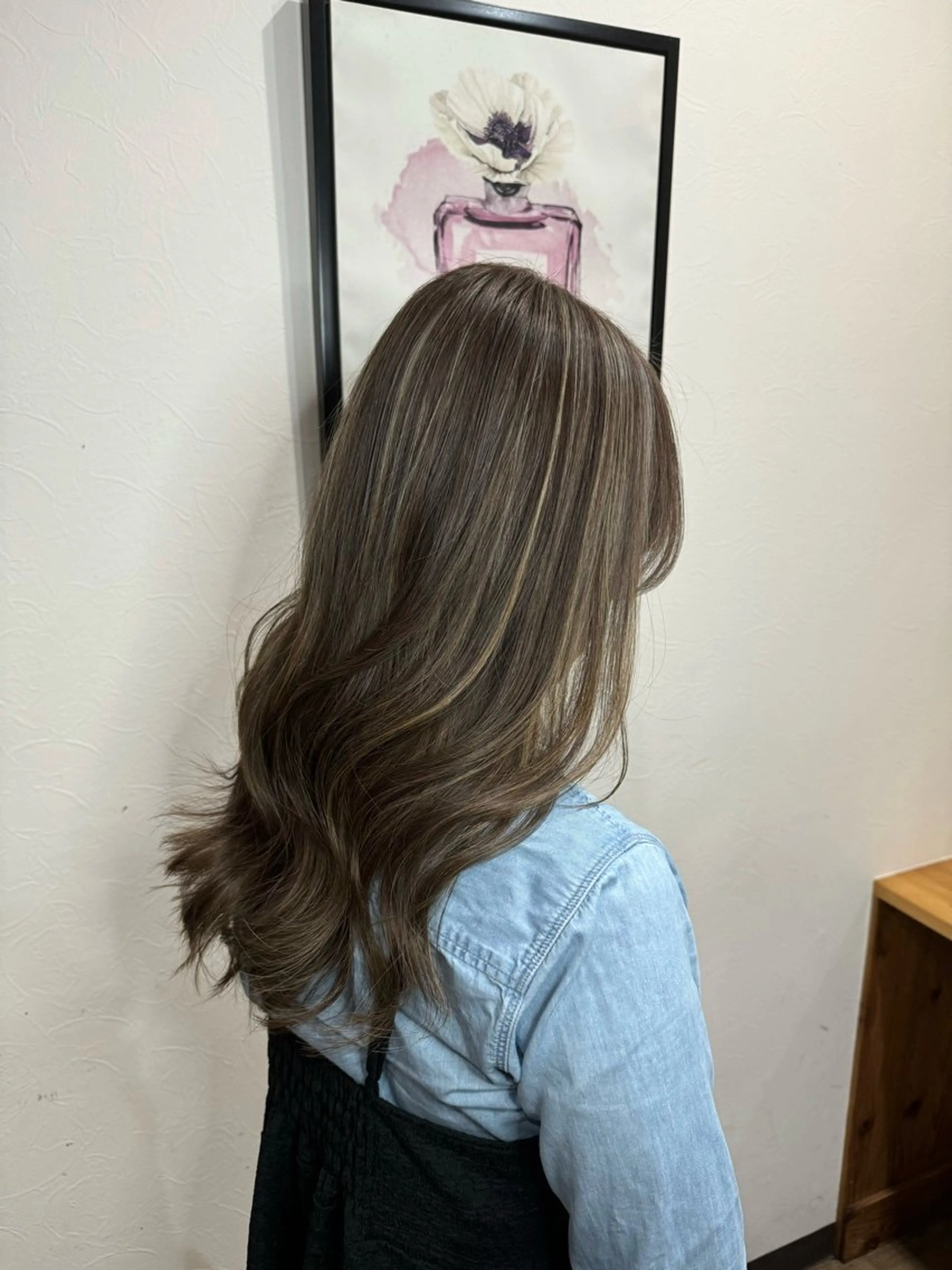 セミロング カラー ハイライトカラー ハイライト ヘアカラー トリートメント acero + hair&eyelash 幸手店【アチェロ】所属・ハイライトハイトーン 💖MOMOKAのヘアスタイル