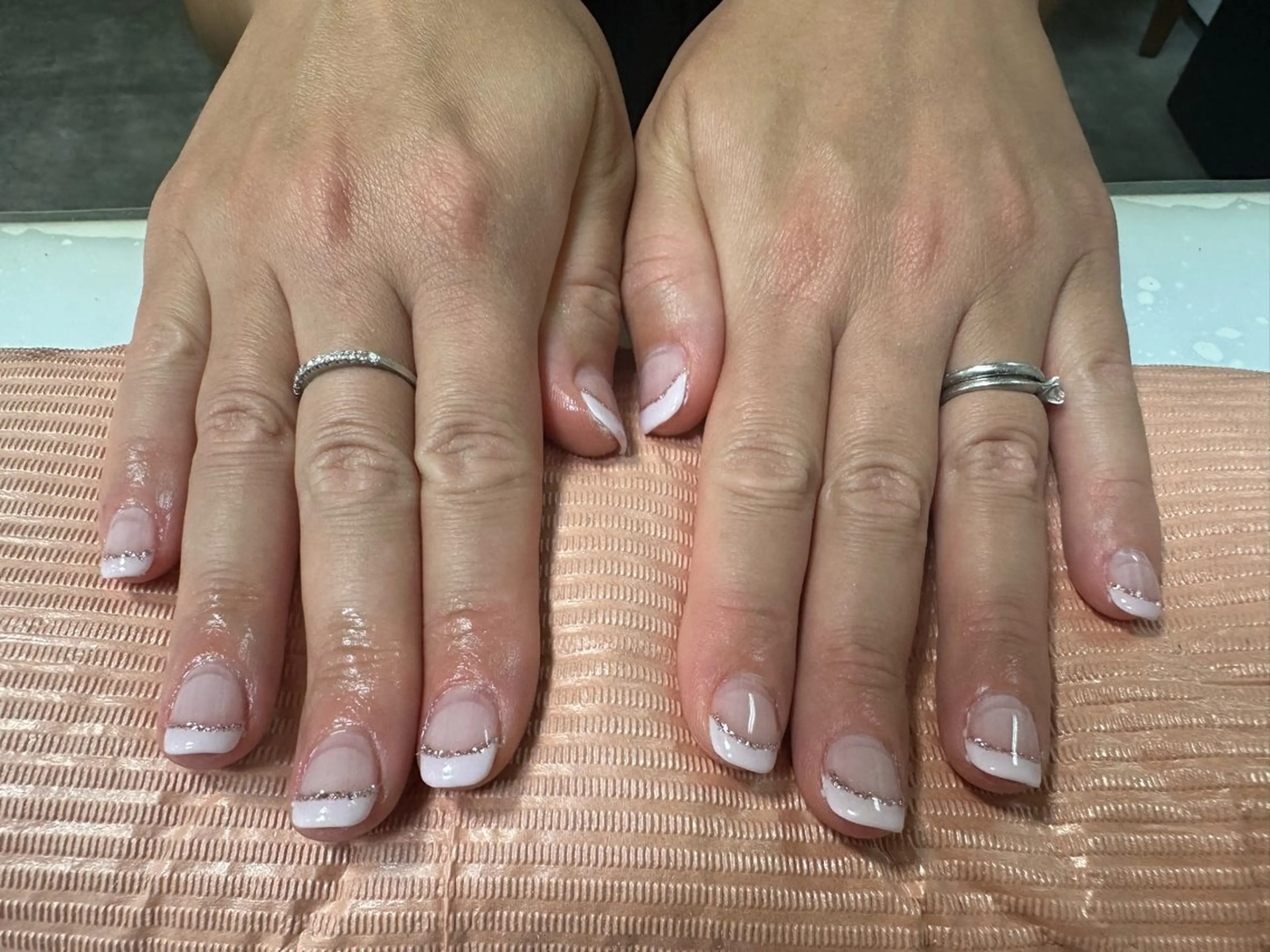 ネイル ラメ(グリッター) ピンク Eyelash＆nail Buena 高円寺店所属・【Jr.ネイリスト】 💜serina💜のネイルデザイン