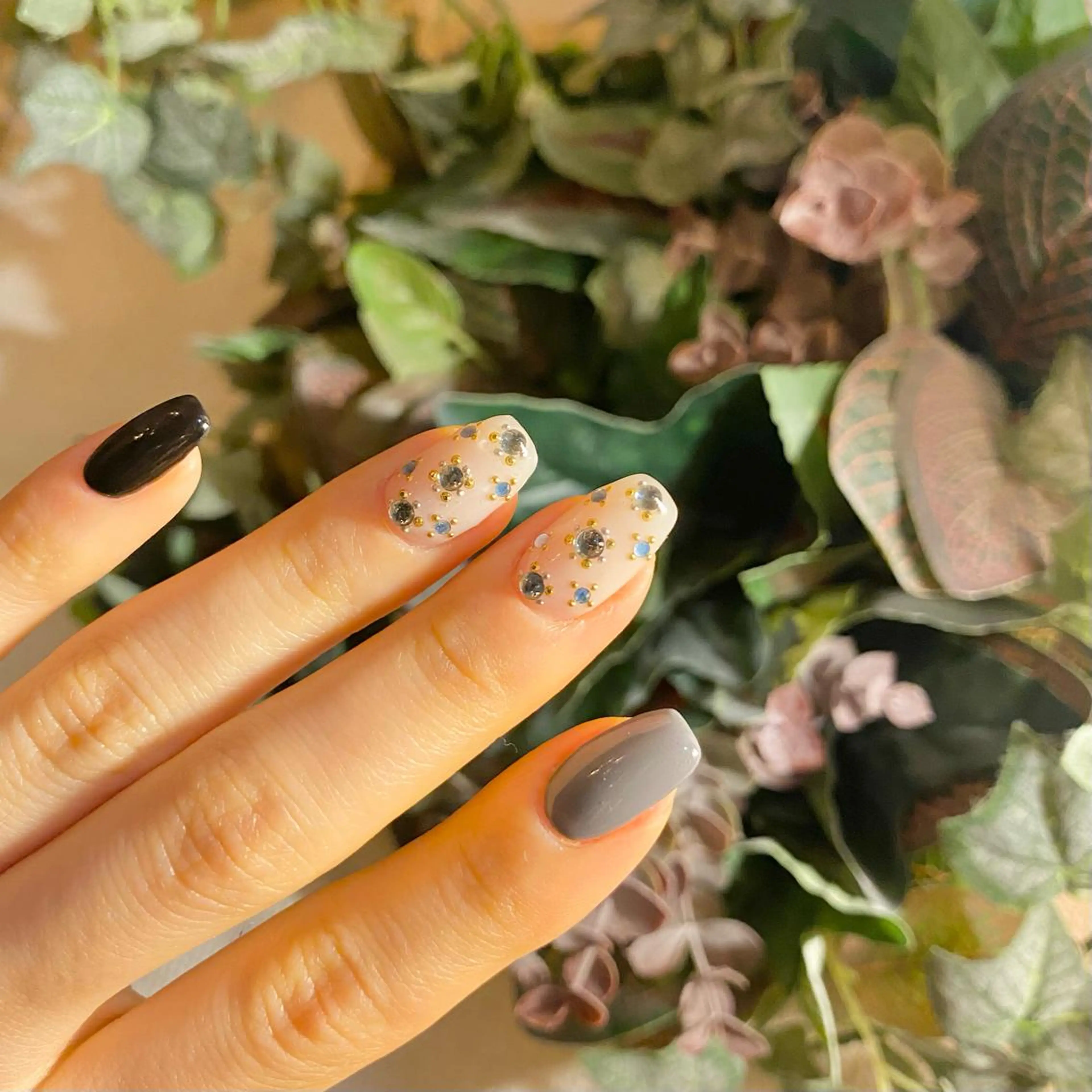 ネイル アートネイル ニュアンスネイル 冬ネイル ハンドネイル 山田 貴子のネイルデザイン