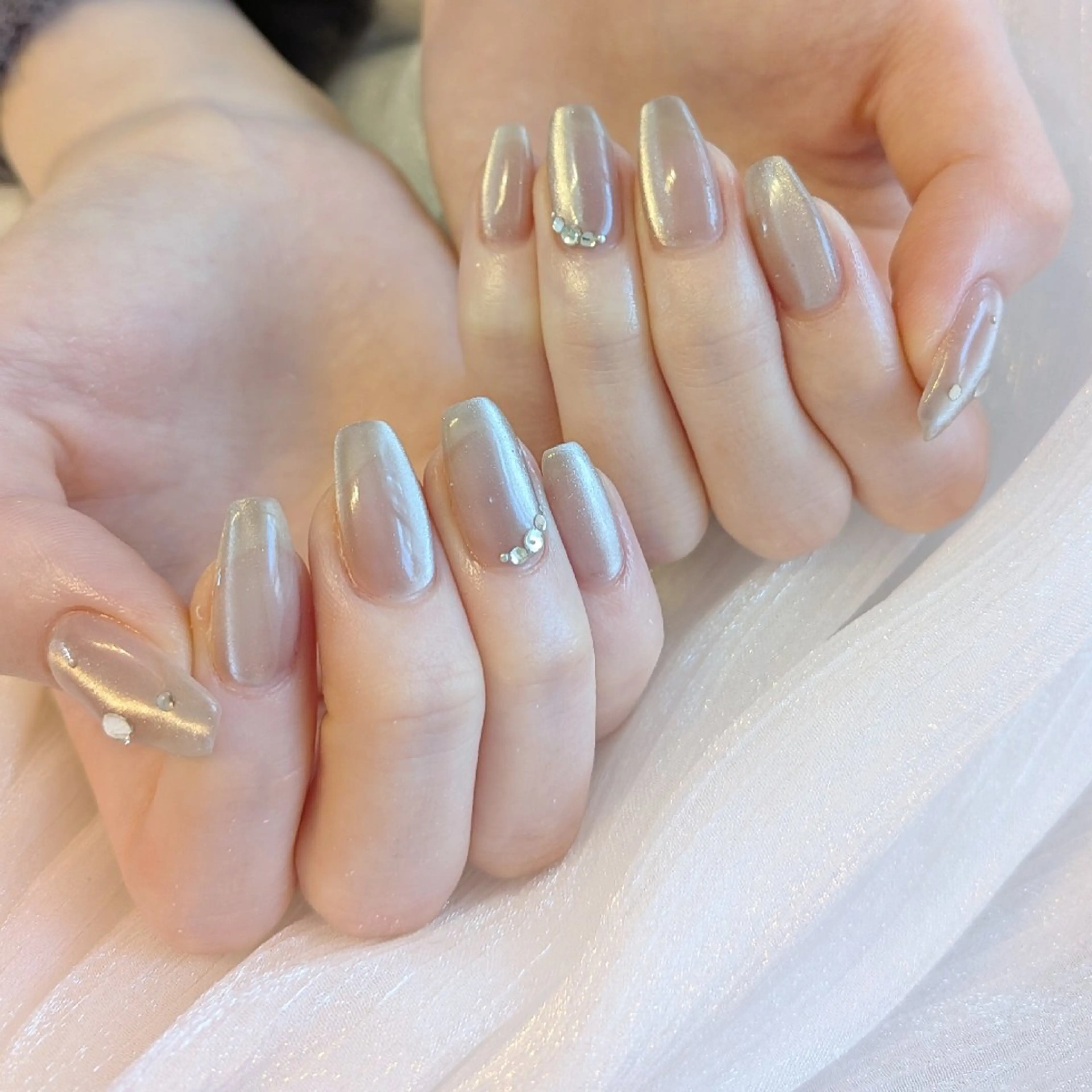 ネイル 長さ出し ジェルネイル マグネットネイル オフィスネイル シンプルネイル ハンドネイル Shanti所属・Shanti🩵 NARITAのネイルデザイン