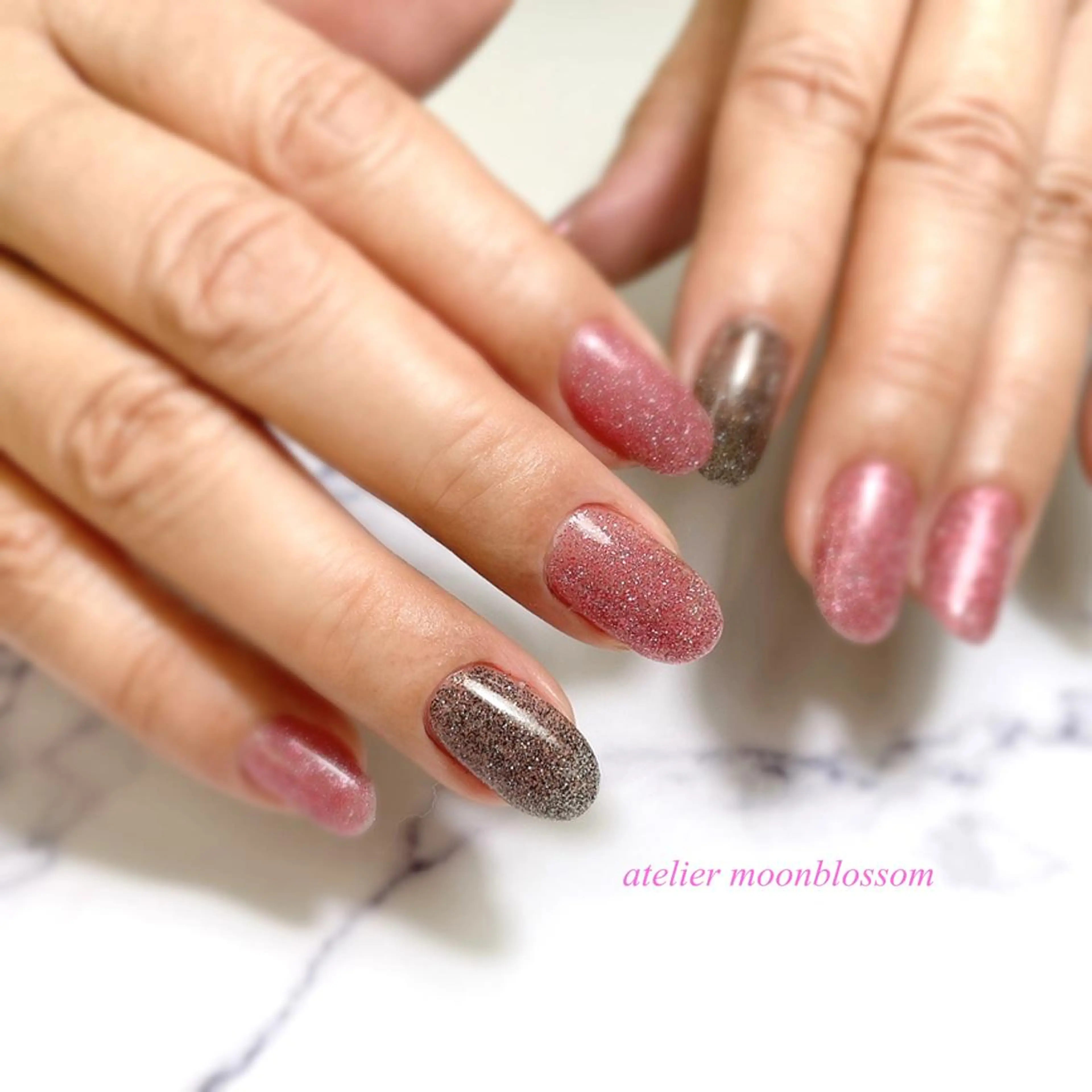 ネイル アトリエ ムーンブロッサムのネイルデザイン