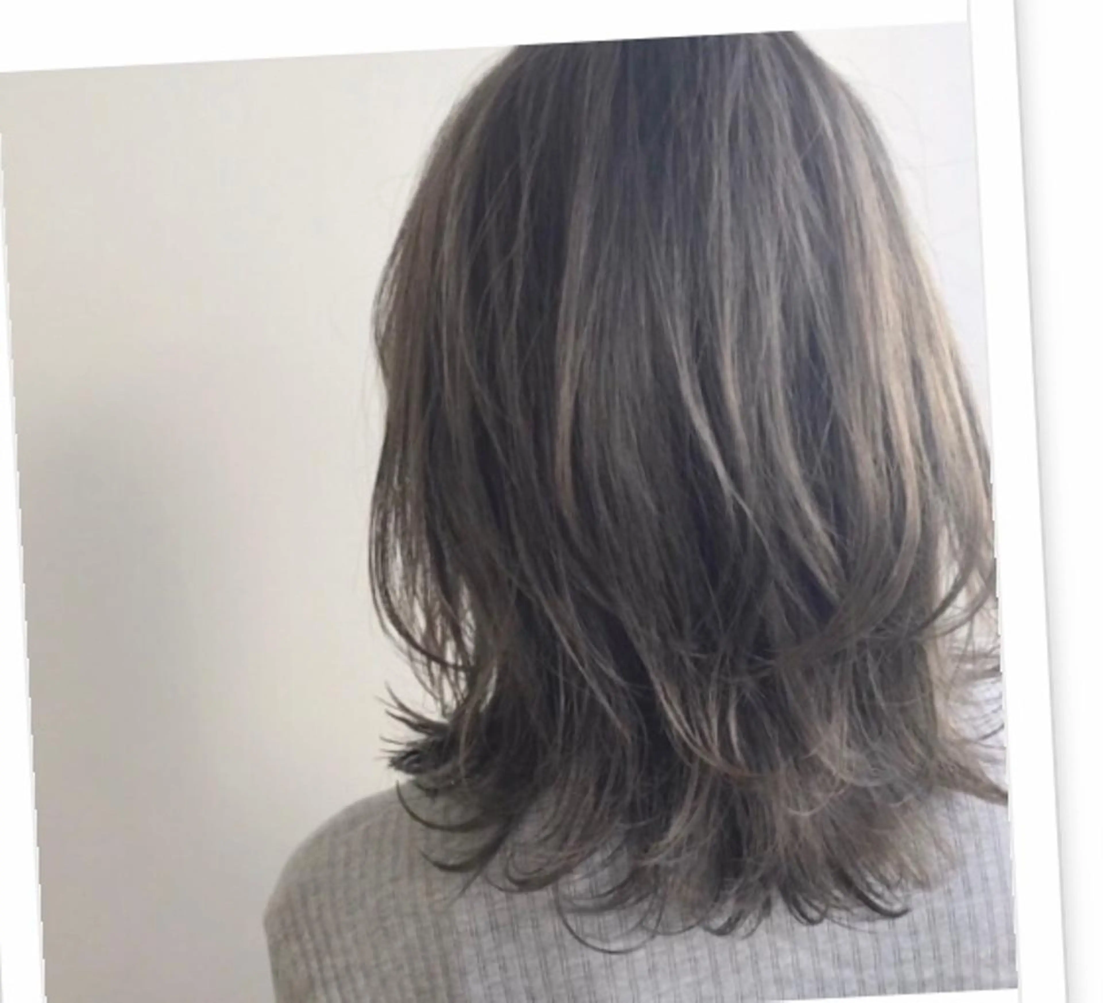 セミロング レイヤー／似合わせ TAKUYAのヘアスタイル