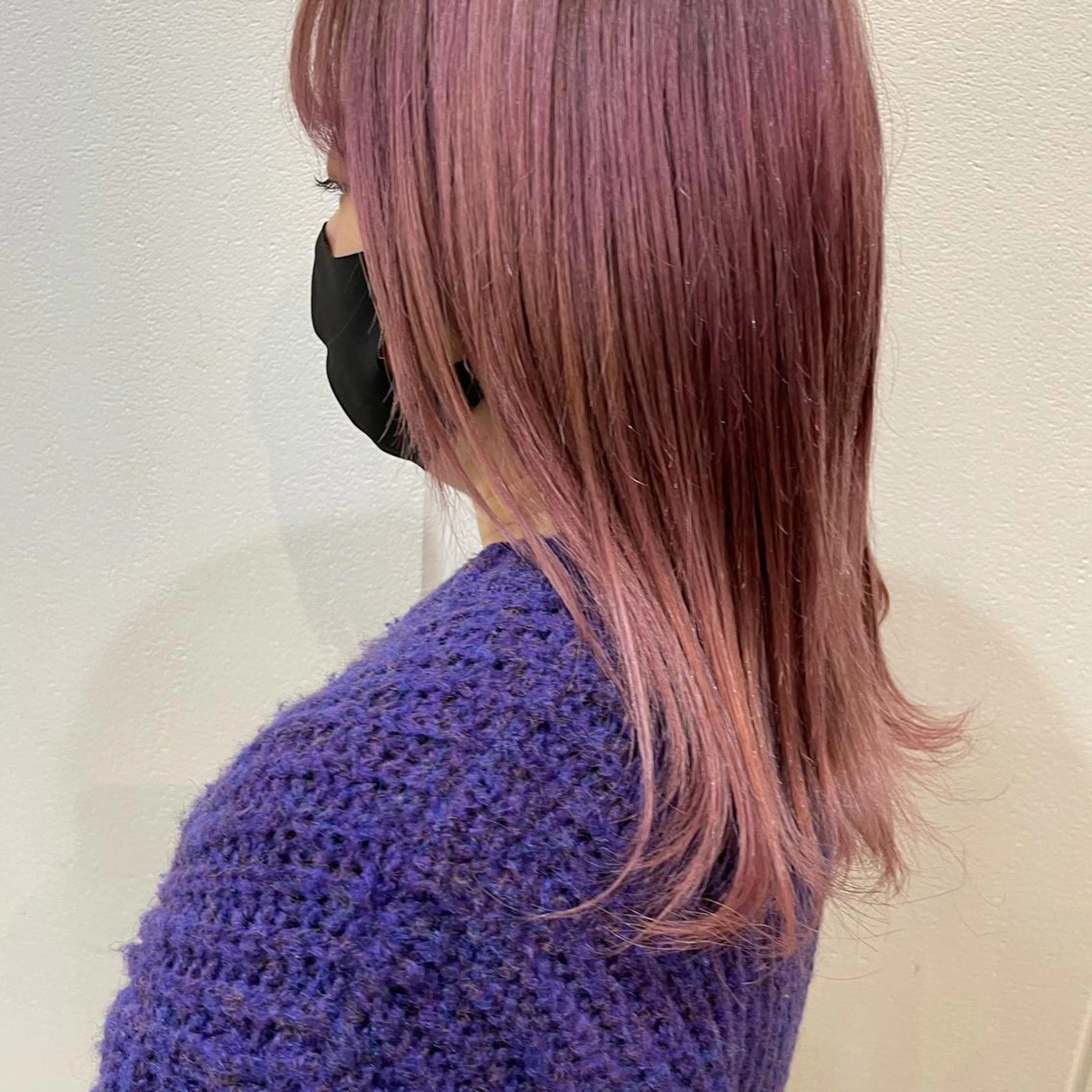 セミロング カラー ピンクカラー Lolonois梅田 /Okazaki:)のヘアスタイル