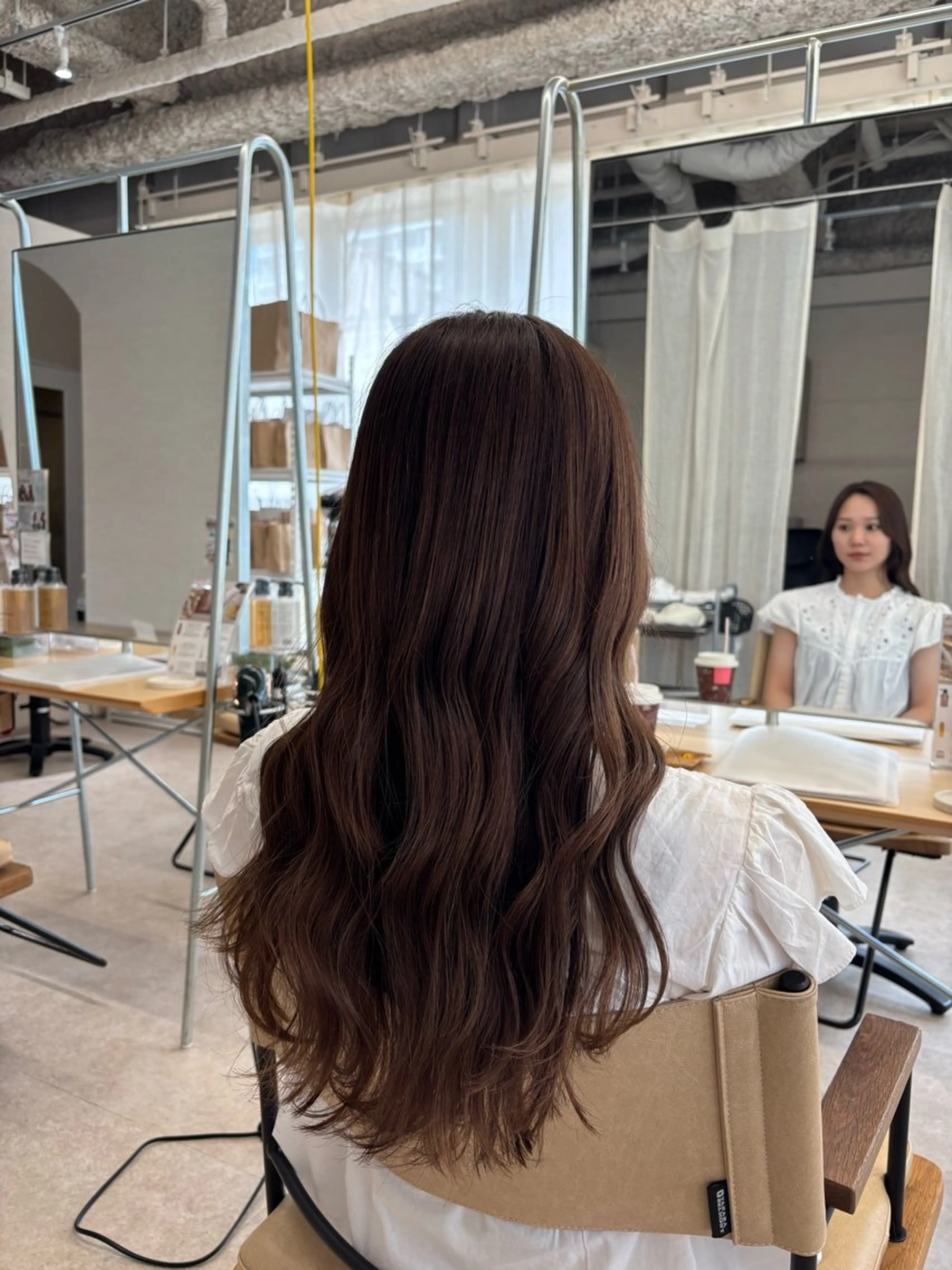 ロング ヘアカラー トリートメント Flulu by avance cross所属・段野吾颯 ／ベージュカラーのヘアスタイル