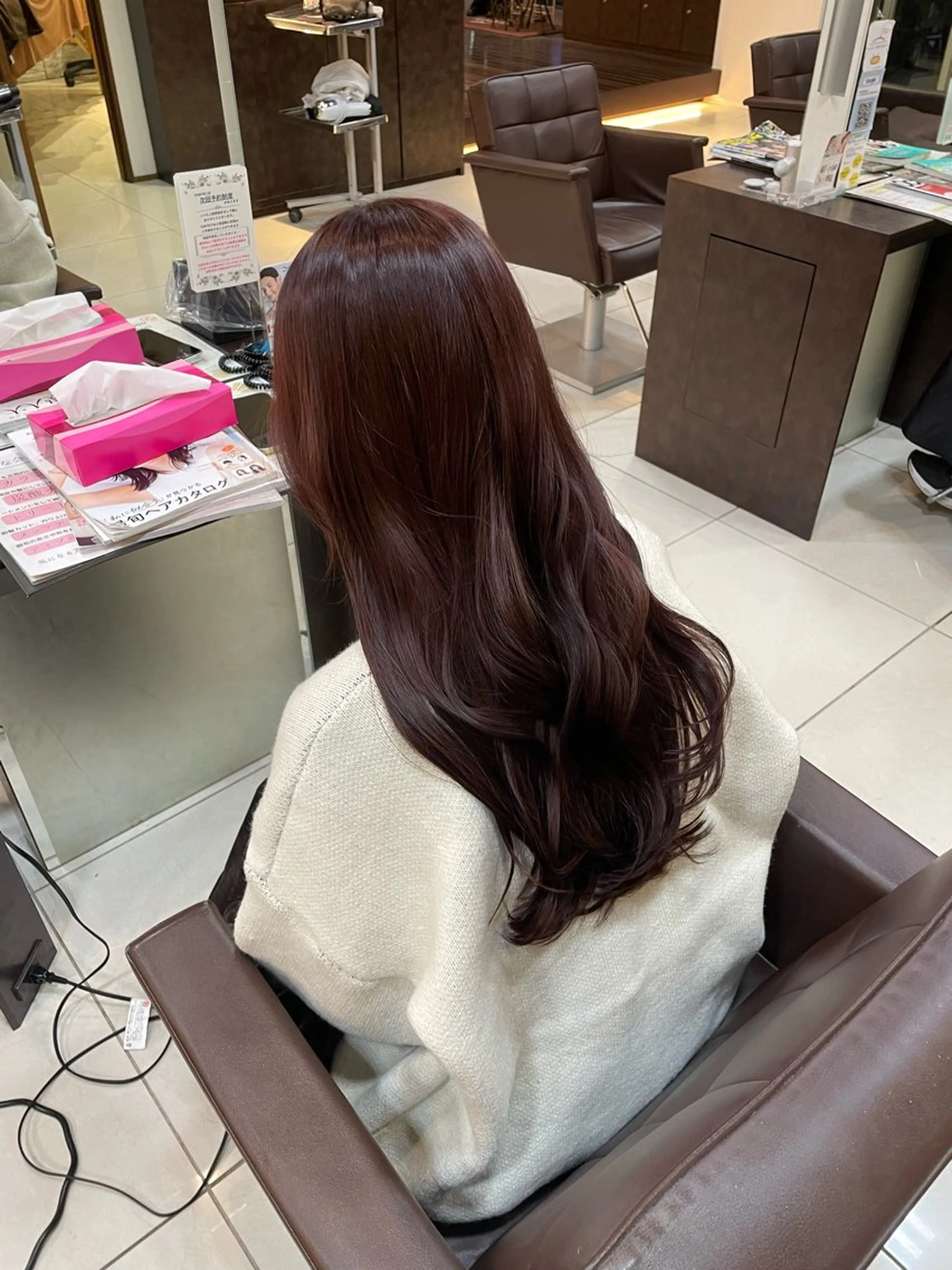 セミロング カラー ヘアカラー 🤎韓国ヘア ベージュ まゆか🤎のヘアスタイル