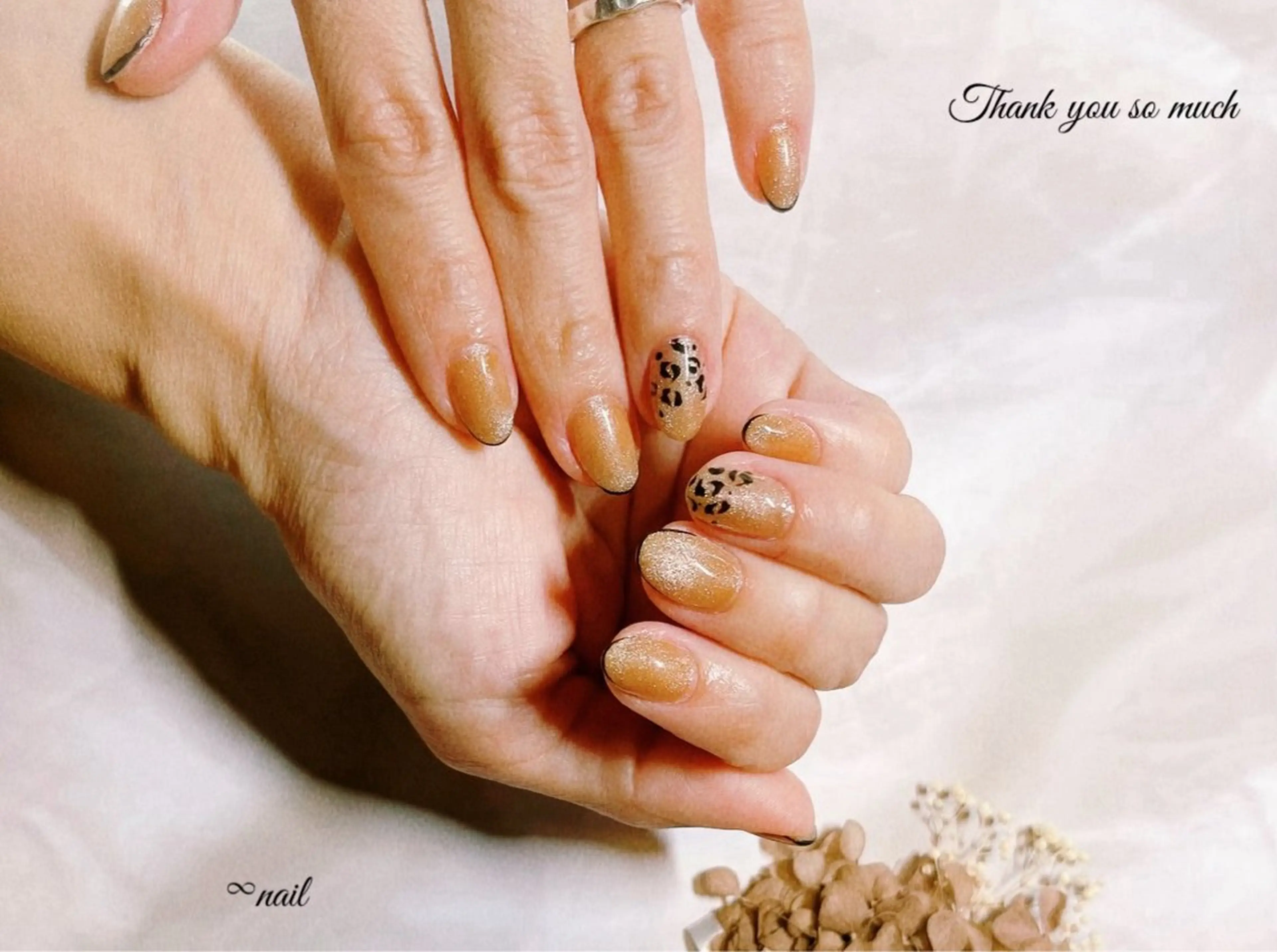 ネイル フットネイル ジェルネイル マグネットネイル ワンカラーネイル パラジェル ♾nail 恵美のマツエク・マツパデザイン