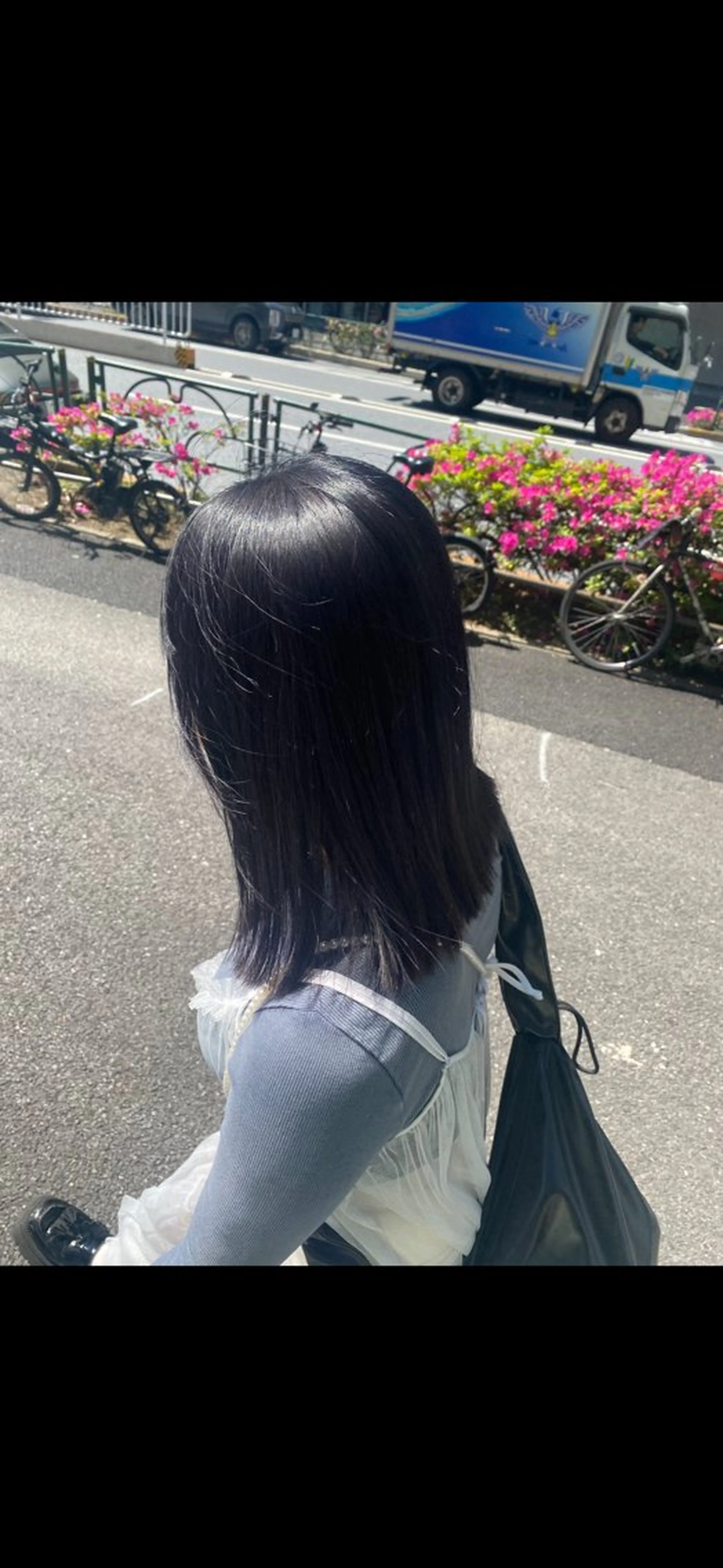 ミディアム カラー 黒髪 ブルーカラー ブルーブラック 韓国風ヘア トリートメント 🍒Sumire ／モデル募集中🍒のヘアスタイル