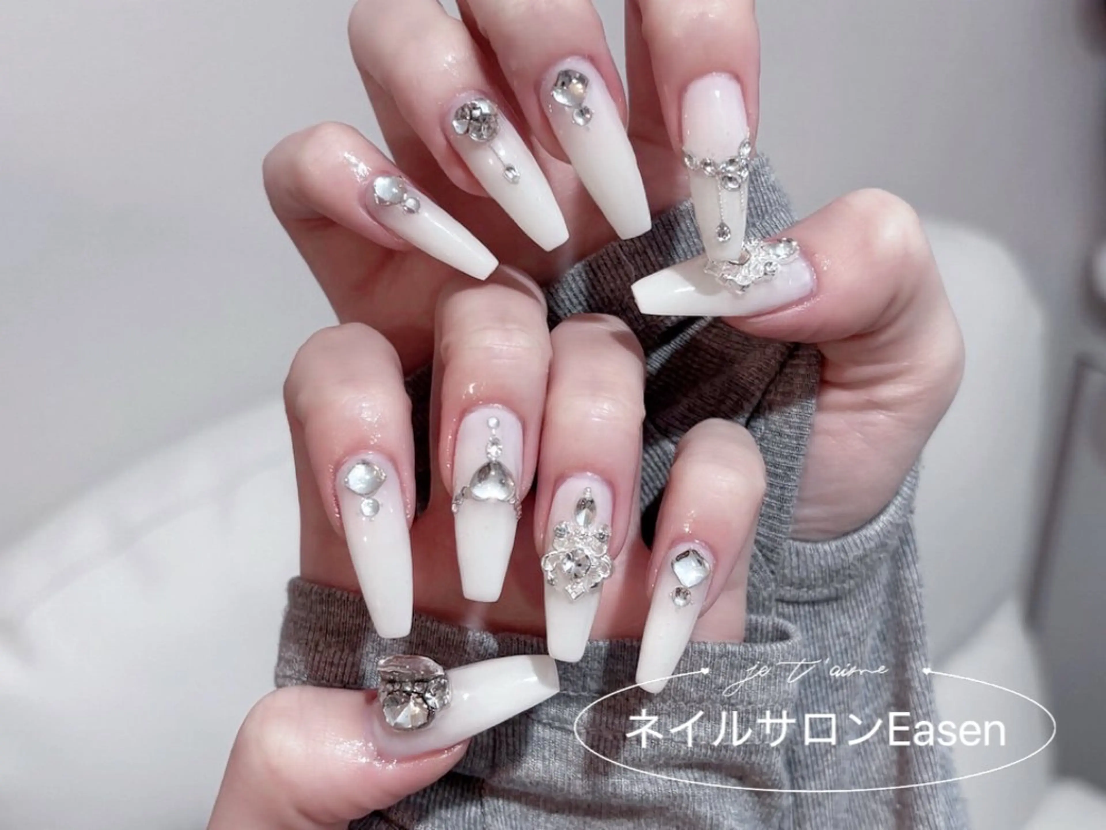 ネイル ネイルサロン Easenのネイルデザイン