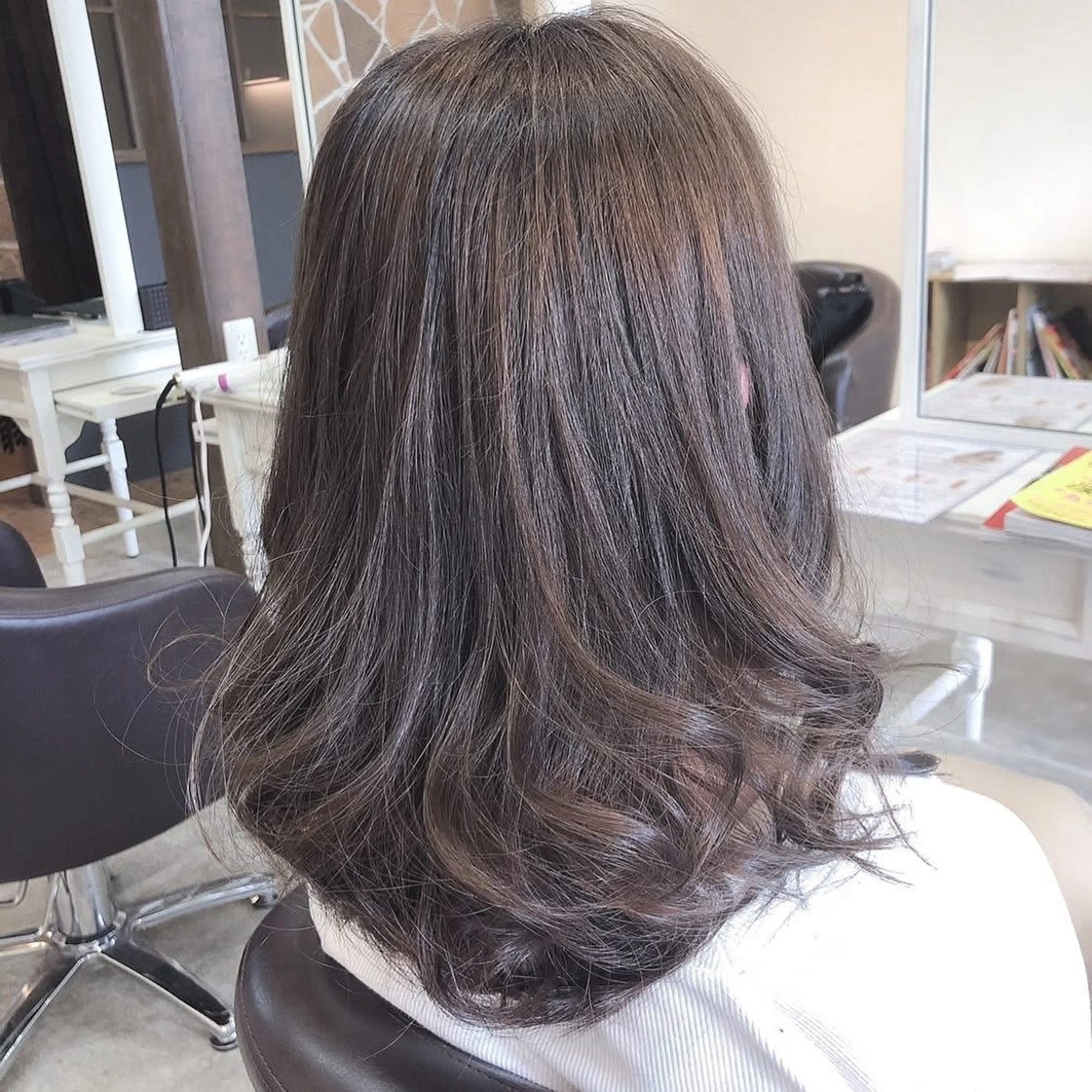 セミロング カラー MAHALO hair ID salon所属・大政源氏🌈✨ Genjiのヘアスタイル