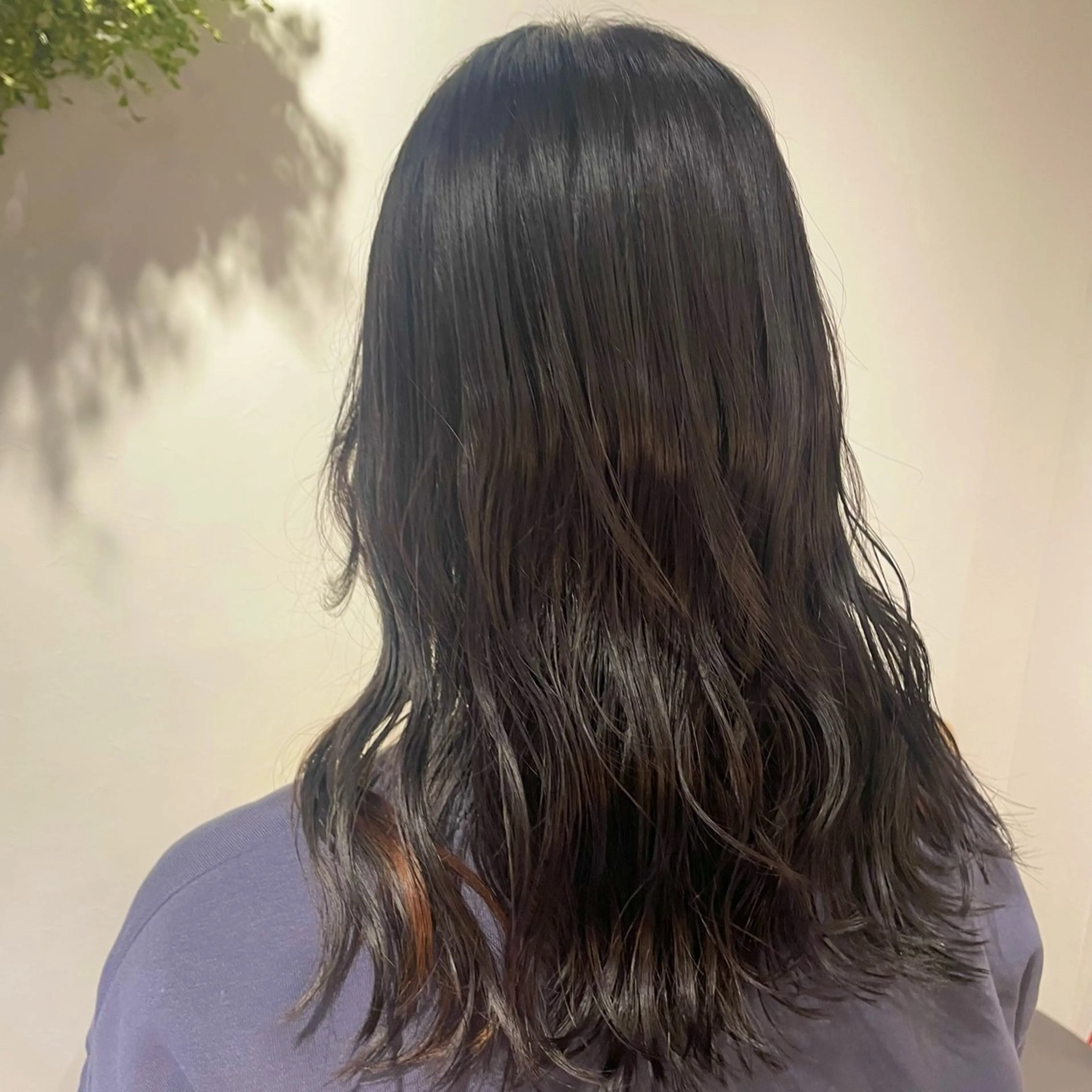 セミロング あきば まゆのヘアスタイル