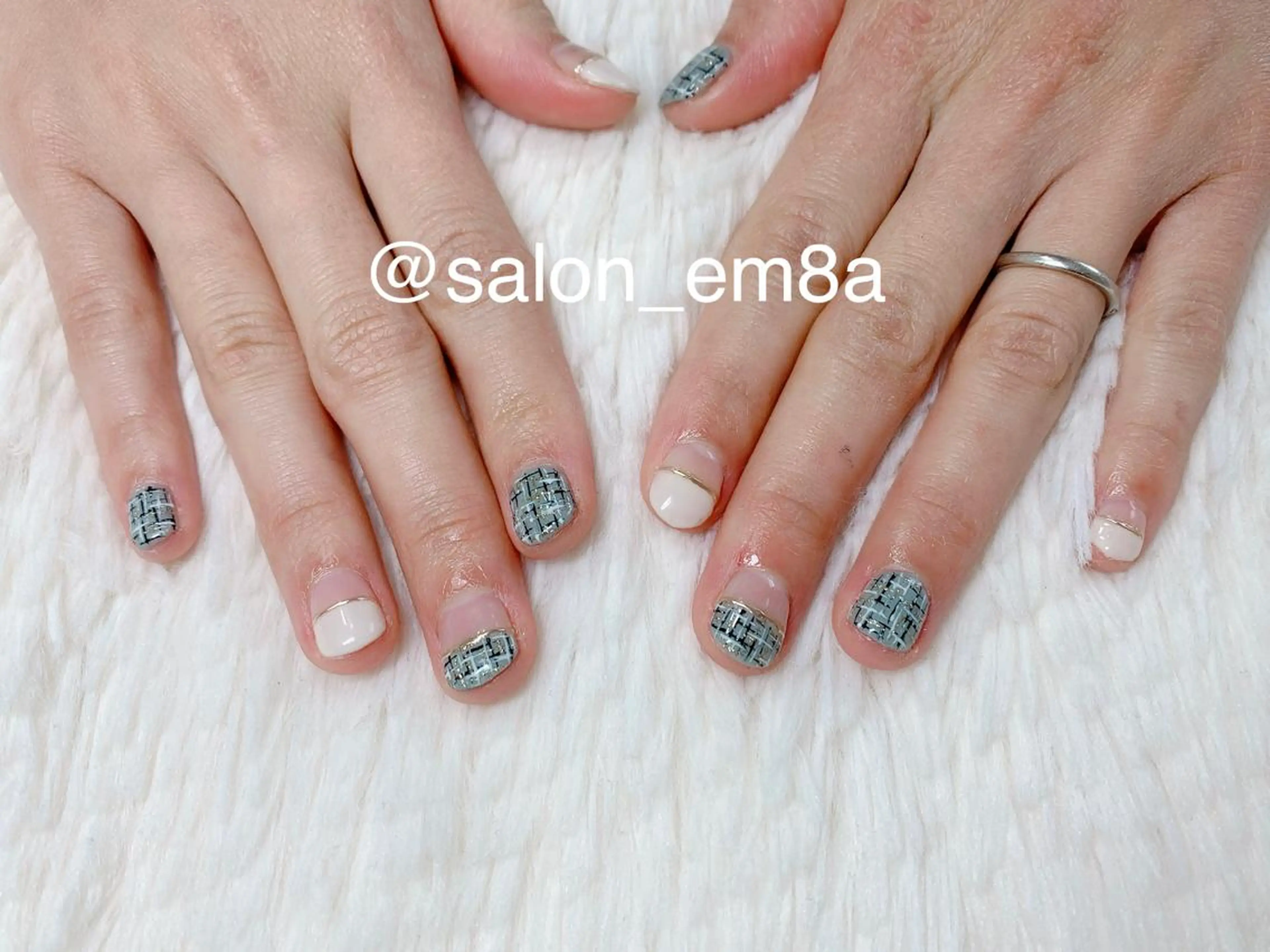 ネイル ミラーネイル シンプルネイル ツイードネイル salon EM&A emiのネイルデザイン
