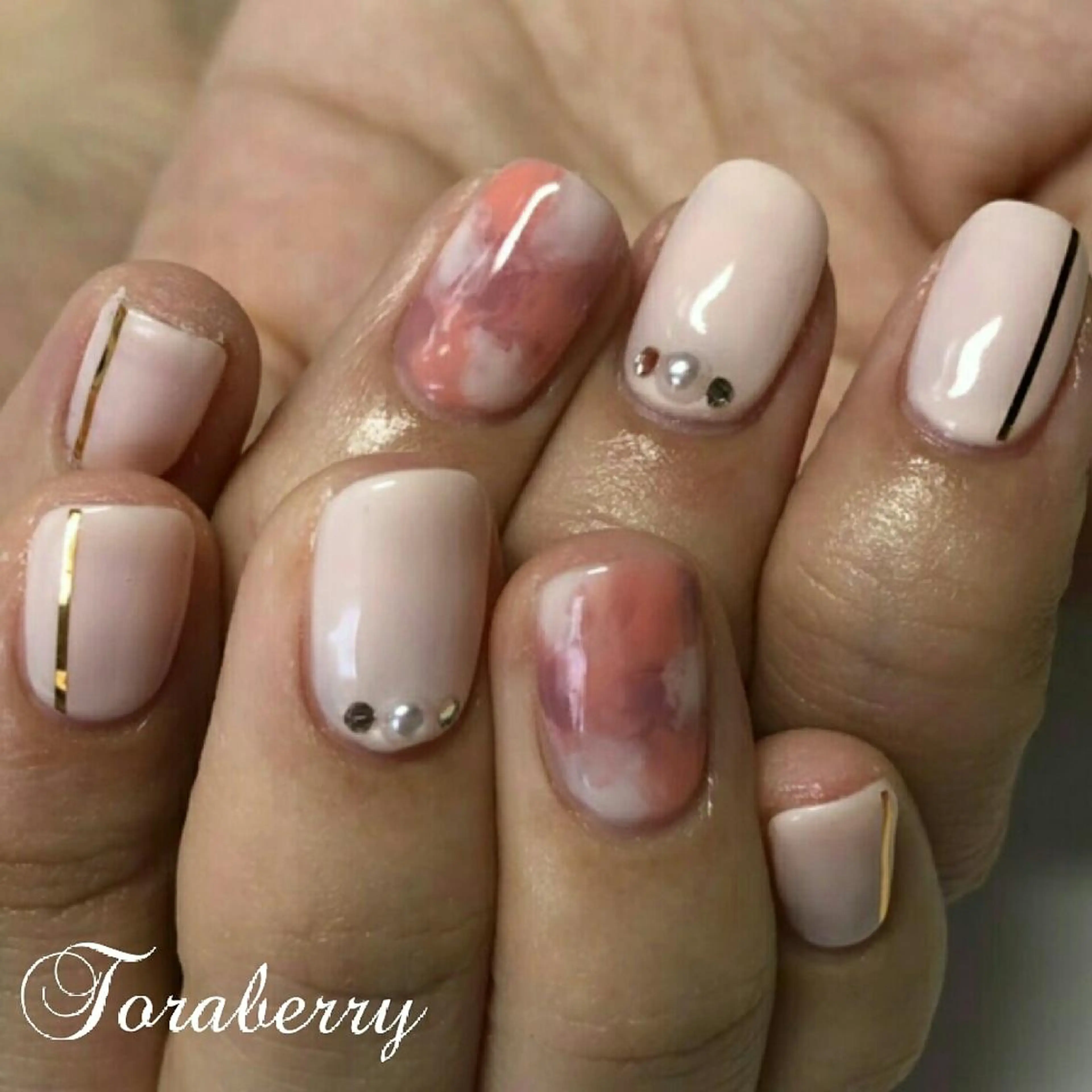 ネイル ハンドネイル ネイリスト なつみのネイルデザイン