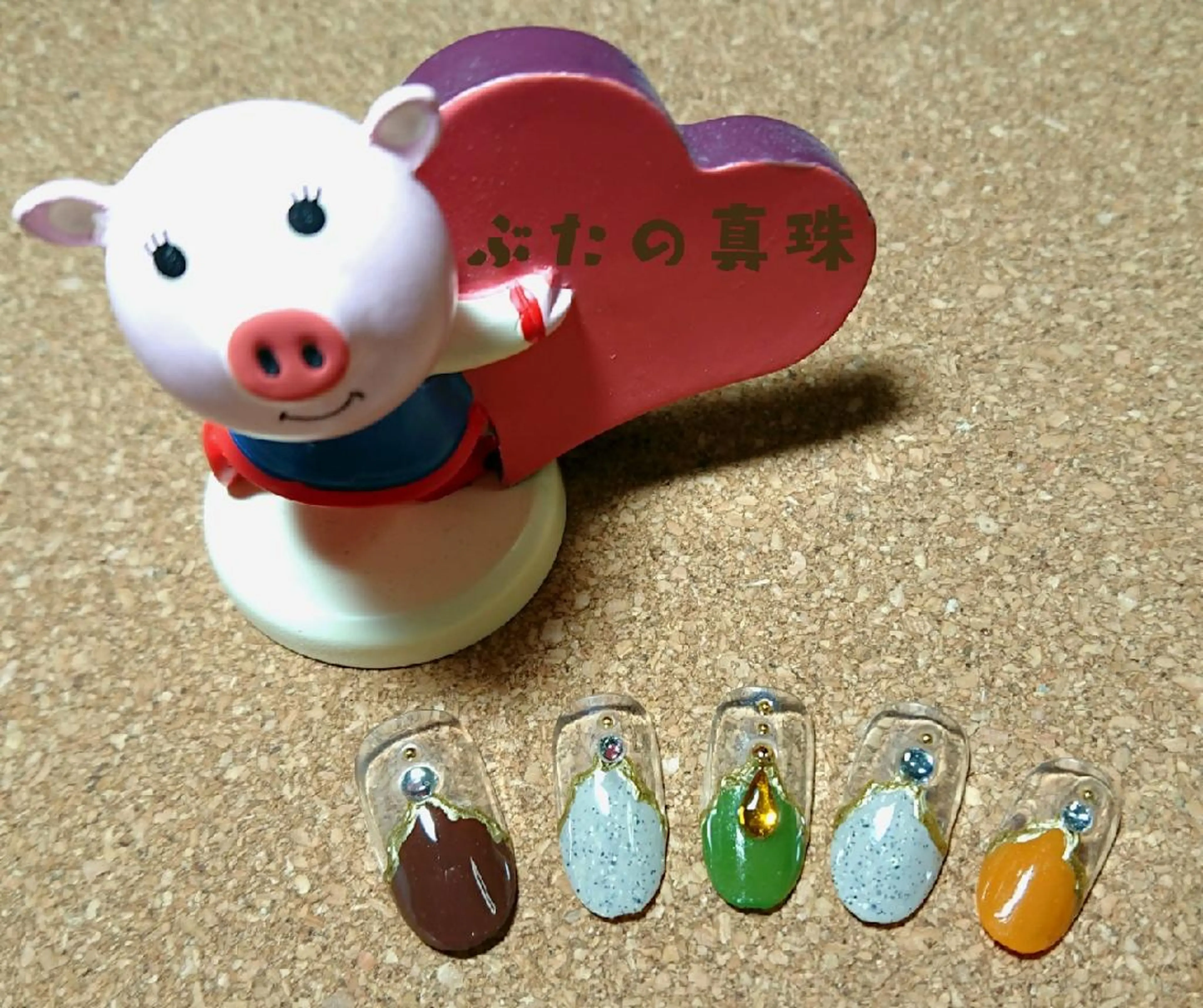 ネイル ハンドネイル 林 珠里のネイルデザイン