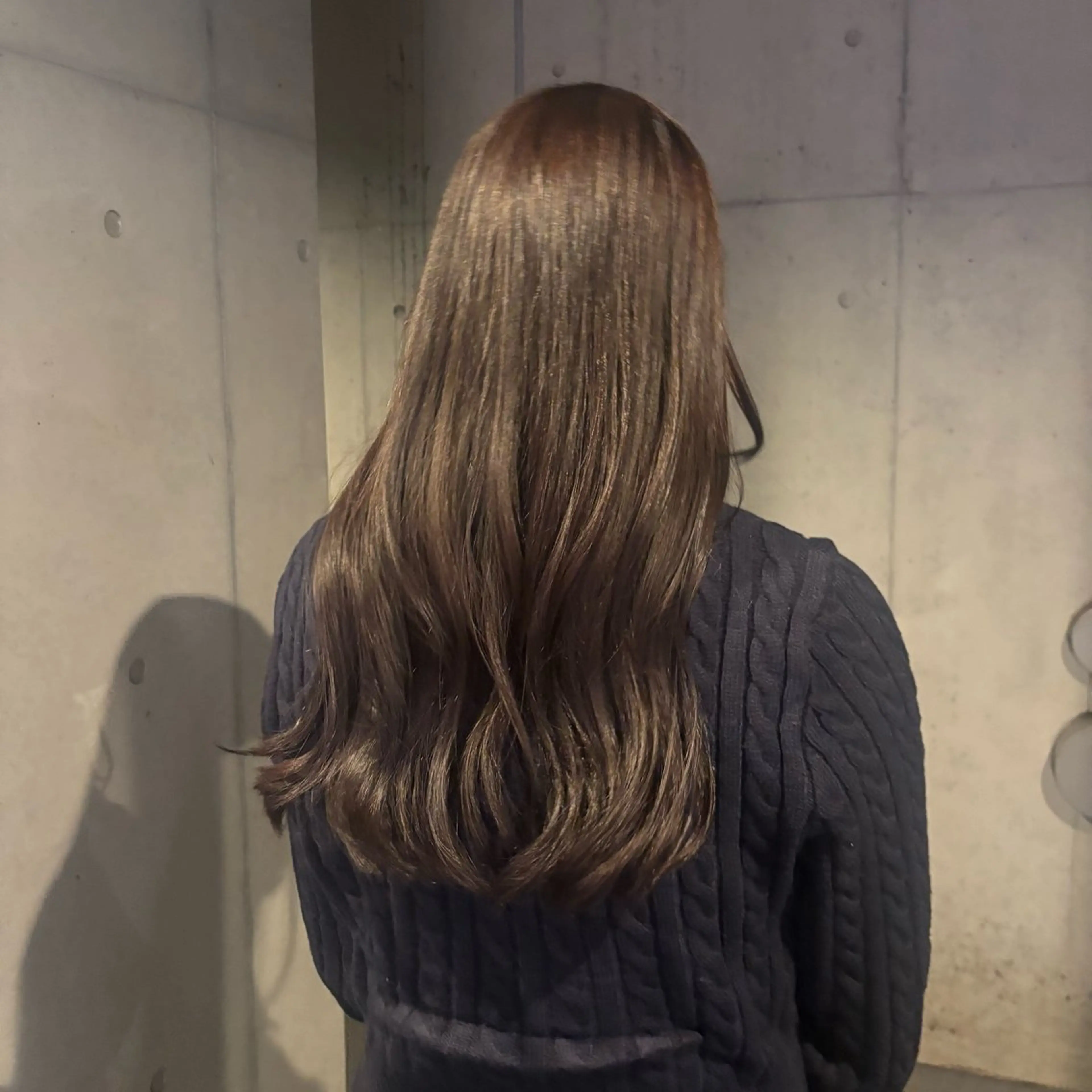 ロング ヘアカラー トリートメント 〖❁田尻千尋| LEONID❁〗のヘアスタイル