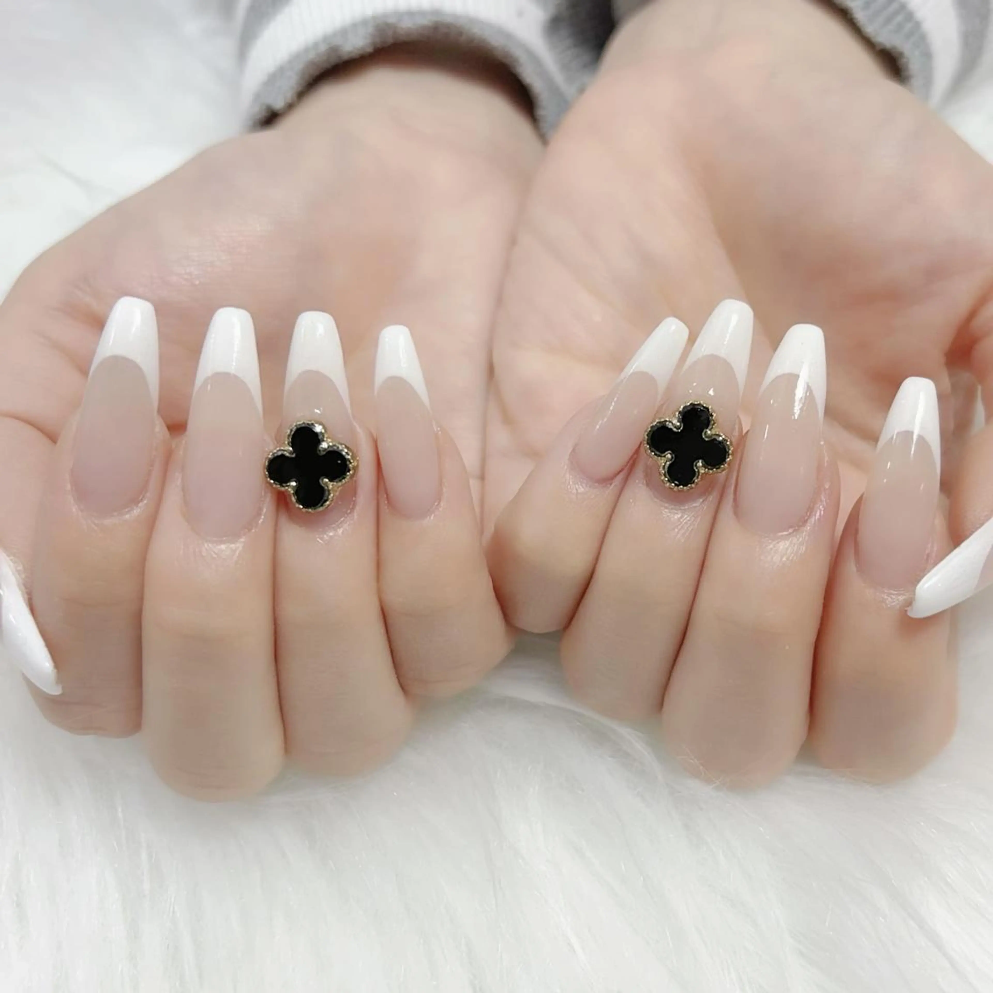 ネイル ハンドネイル ＲＥＢＥＳＴ nailのネイルデザイン