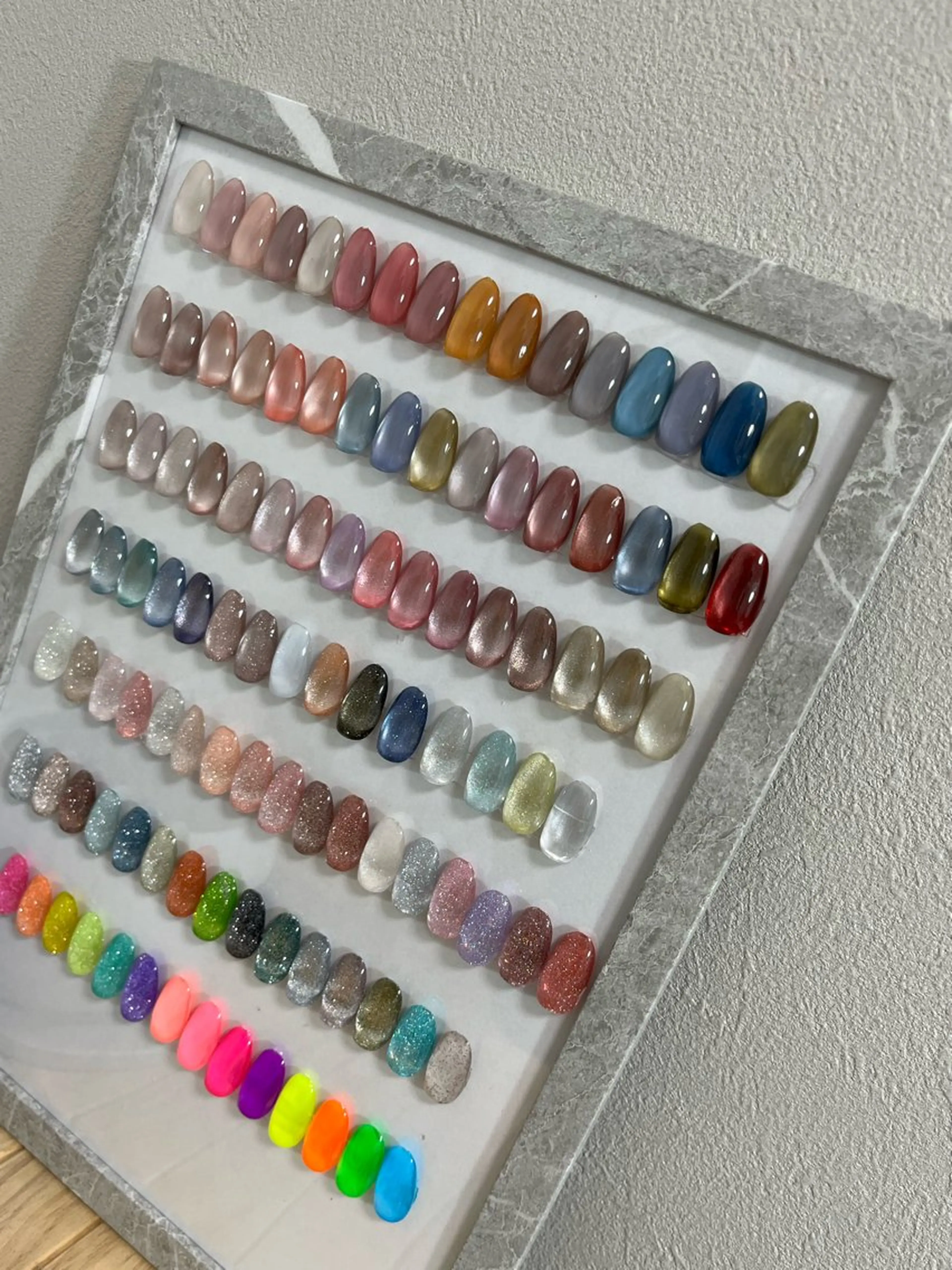 【2色無料】ワンカラーorラメグラ（オフなし）マグネット/フラッシュ含むの写真