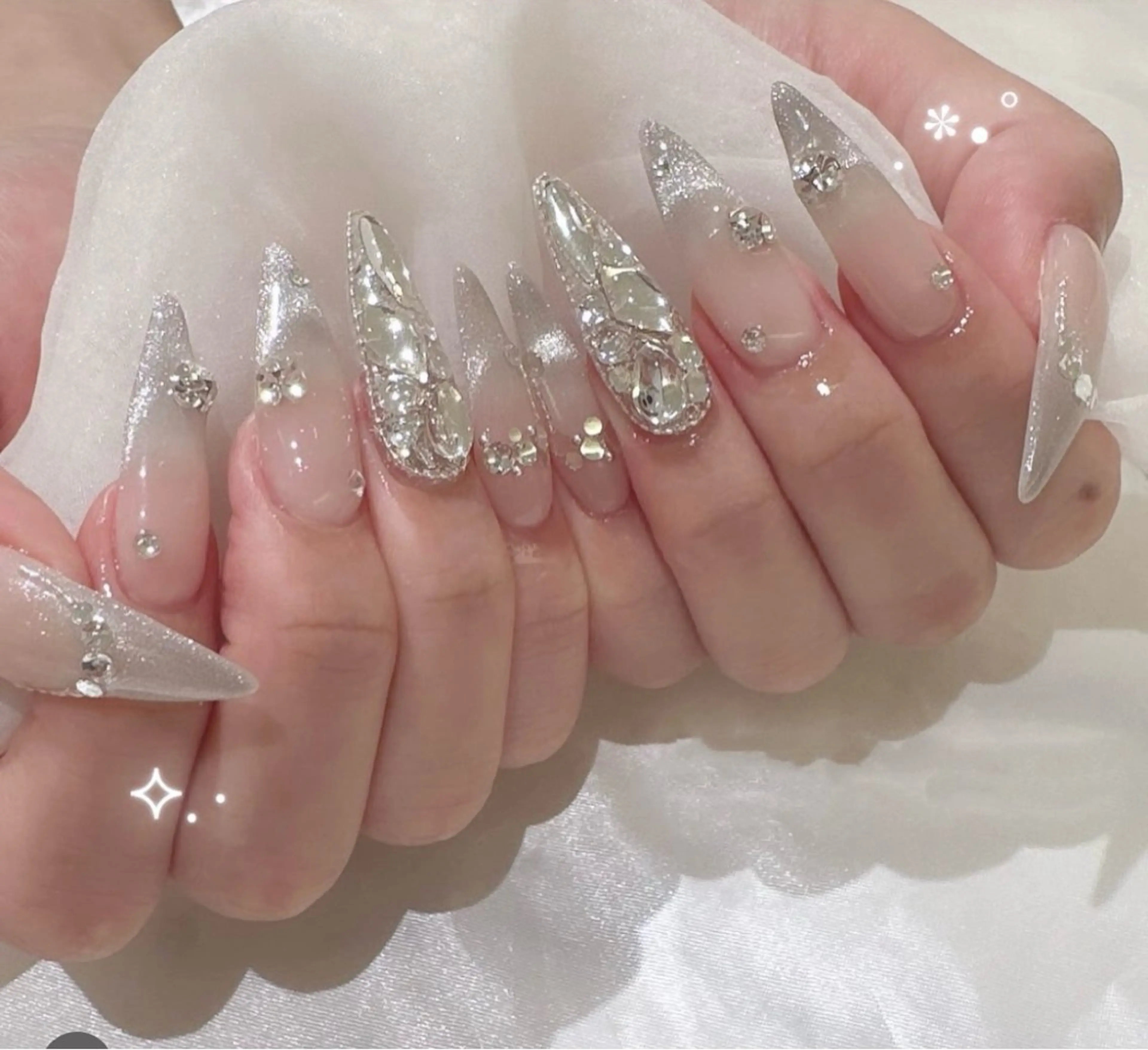 ネイル アートネイル オーロラネイル チークネイル 長さ出し フットネイル ハンドネイル Blossom nail【ブラソンネイル】所属・Blossom nail_Yuniのネイルデザイン