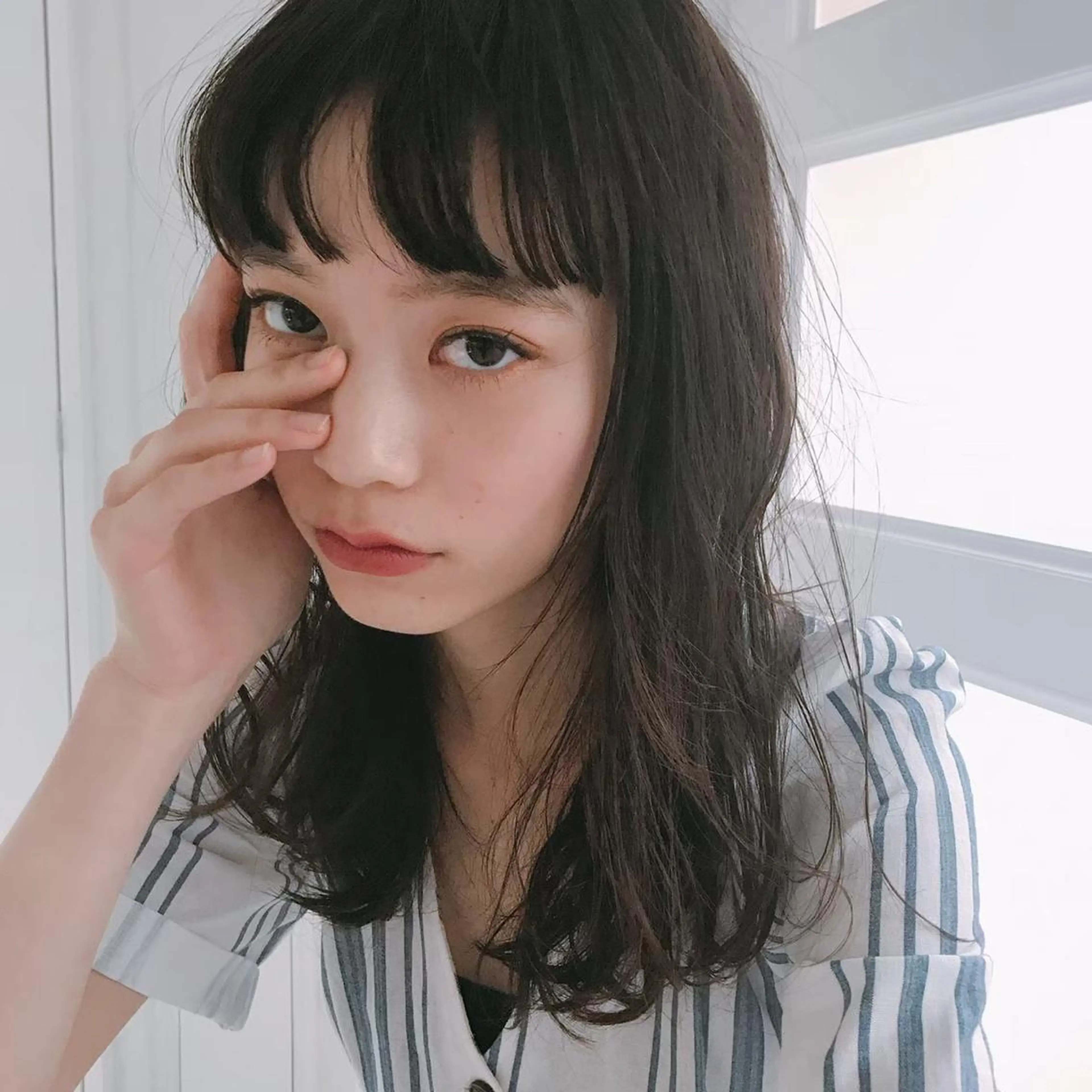 セミロング カラー パーマ ヘアアレンジ メンズ キッズ ネイル マツエク・マツパ メンズブリーチ アッシュ アッシュブラウン アッシュグレー ベージュカラー くすみミルクティー／ ブラウン🪡TOWAのヘアスタイル