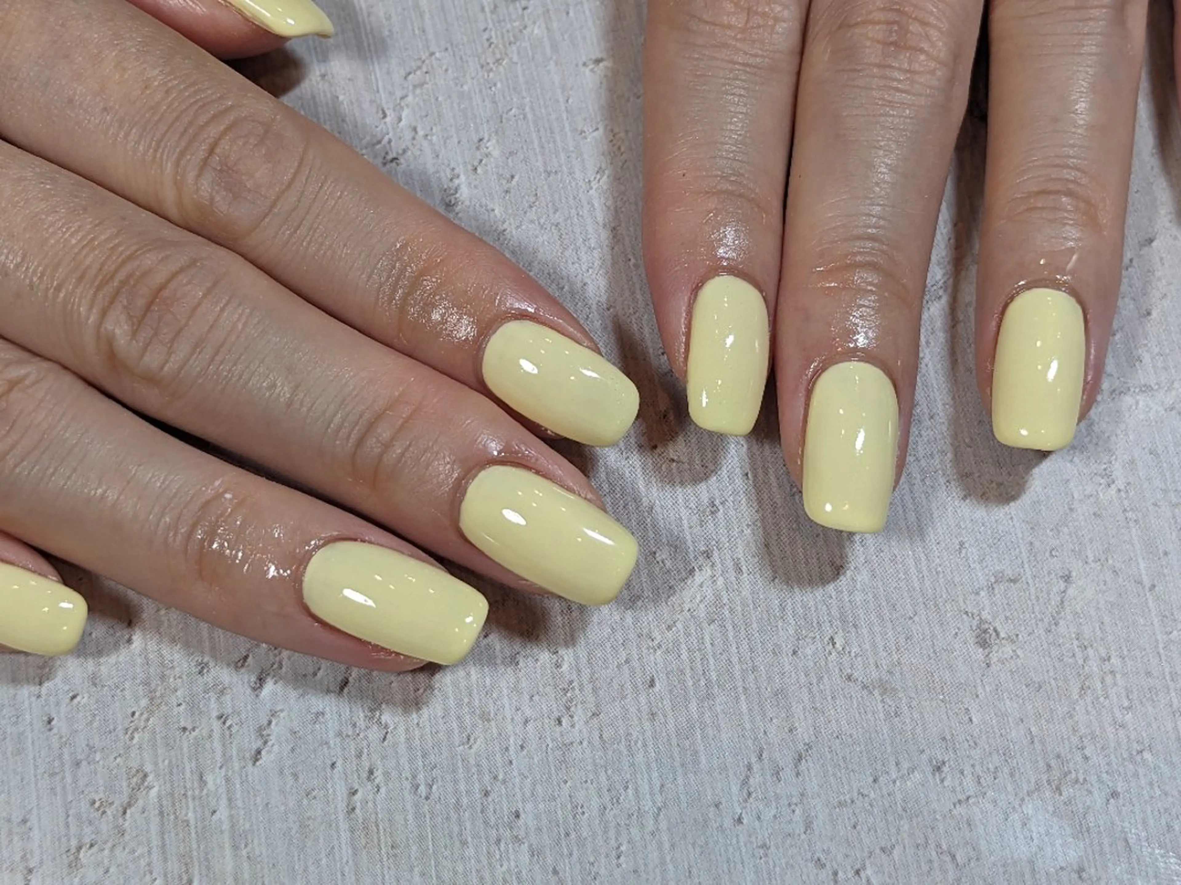 ネイル ワンカラーネイル ウダズシェイプス 〜柏ネイルサロン〜のネイルデザイン