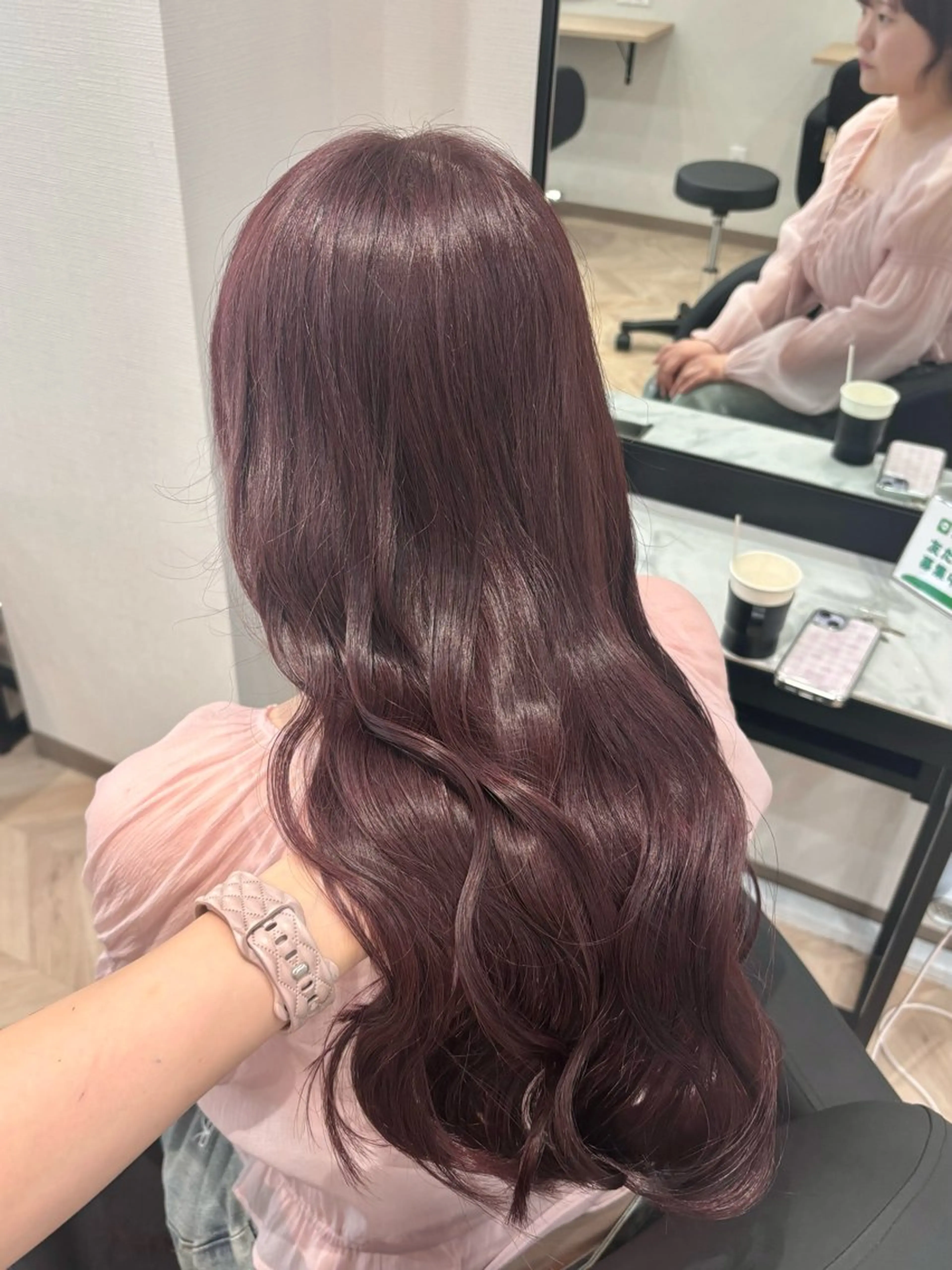 ロング カラー ブリーチ ピンクカラー ヘアカラー 𝒎𝒐𝒆🩰 名駅/ヘアメ/暖色♡のヘアスタイル