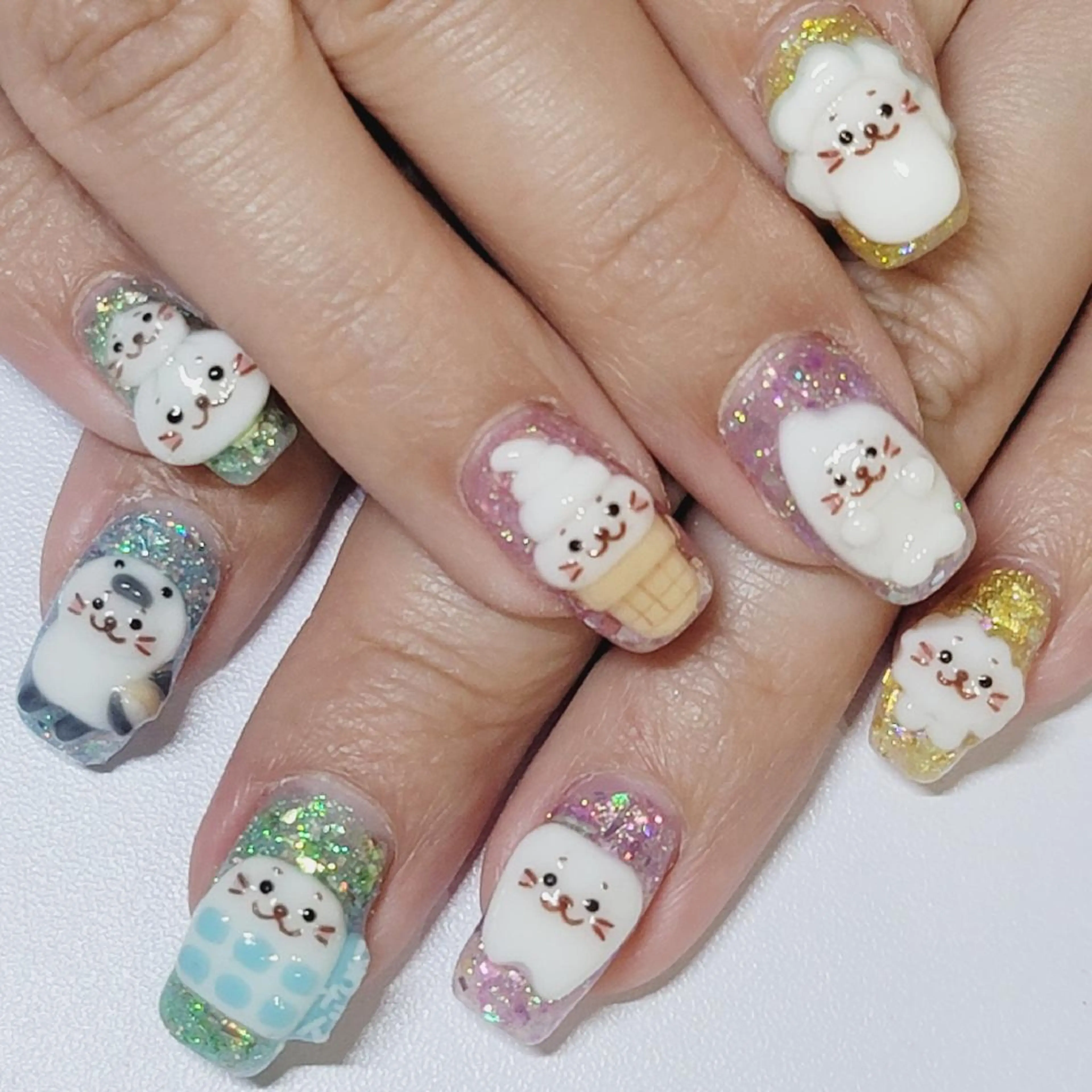 ネイル アートネイル ラメ(グリッター) ハンドネイル よしだ ひろきのネイルデザイン