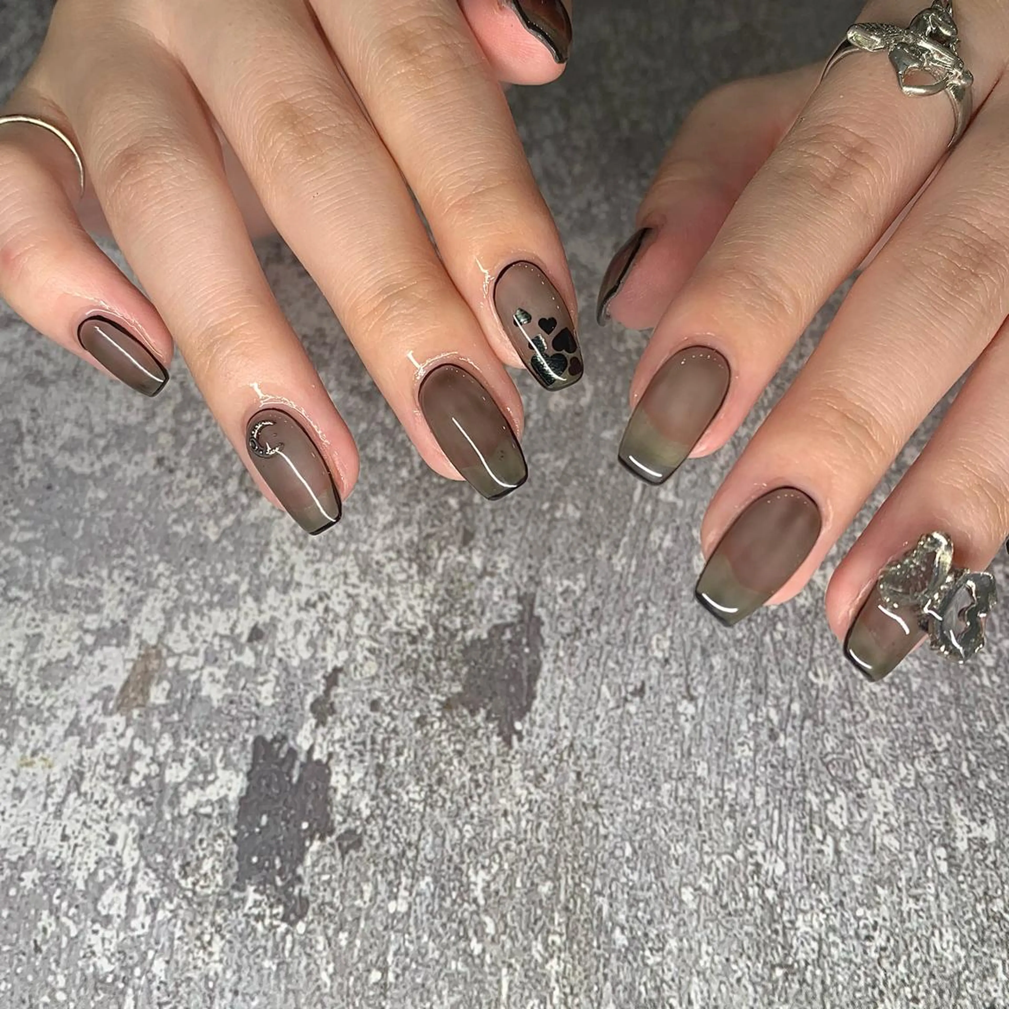 ネイル nailsalon Lithos所属・nailsalon Recontreのネイルデザイン