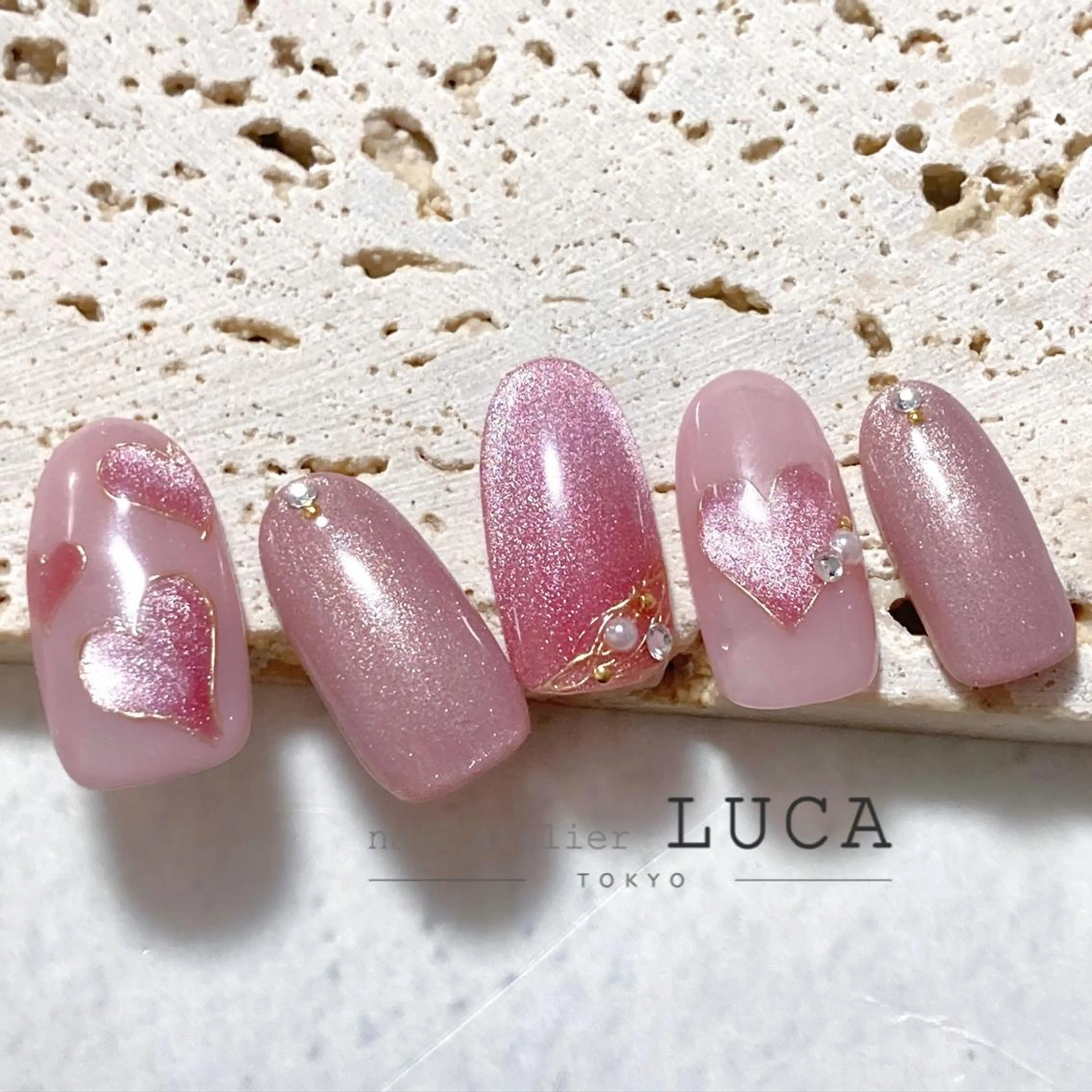 ネイル アートネイル オーロラネイル クリアネイル 長さ出し フットネイル ハンドネイル ネイルアトリエルカ スタッフのネイルデザイン