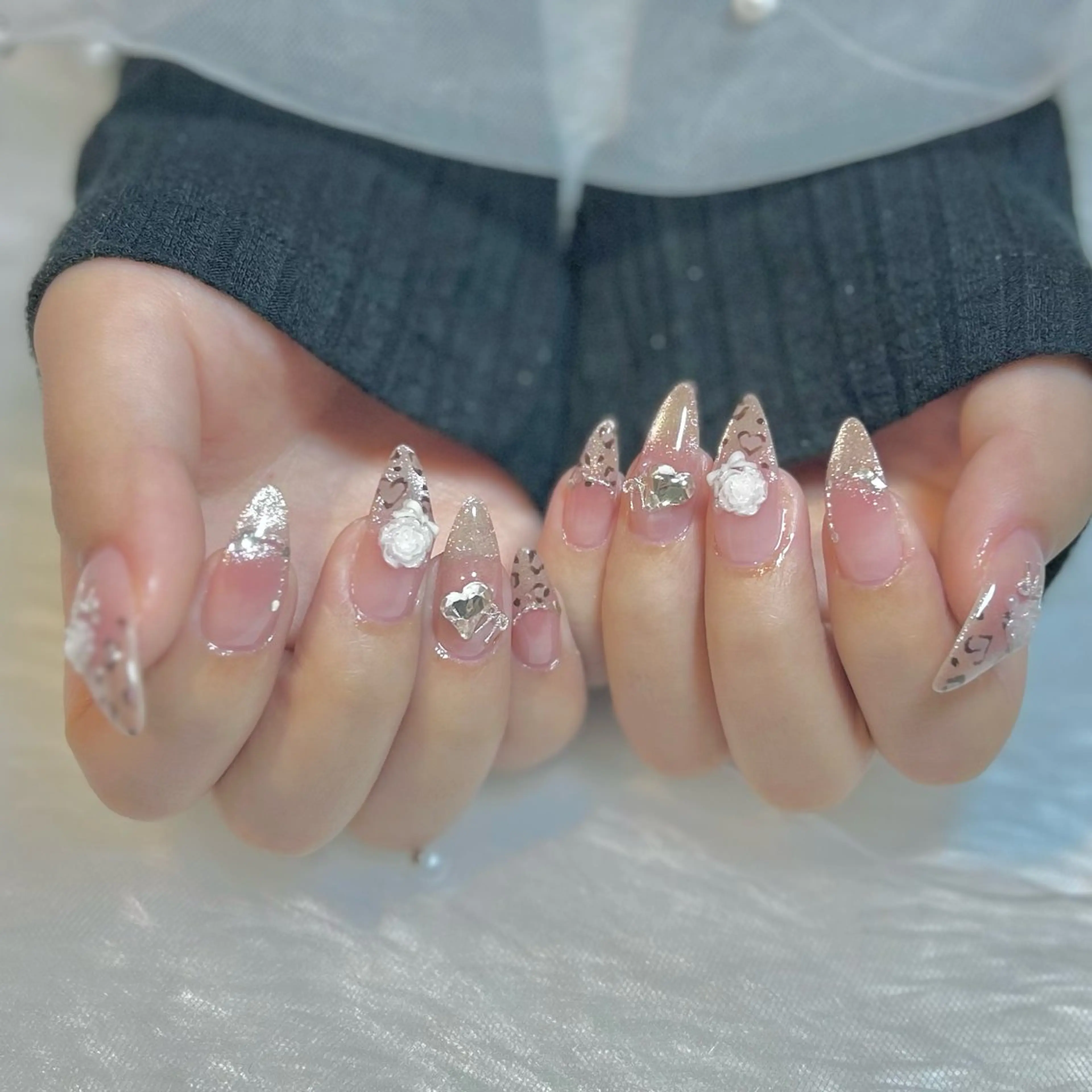 ネイル ぷりゅねる Nanamiのネイルデザイン