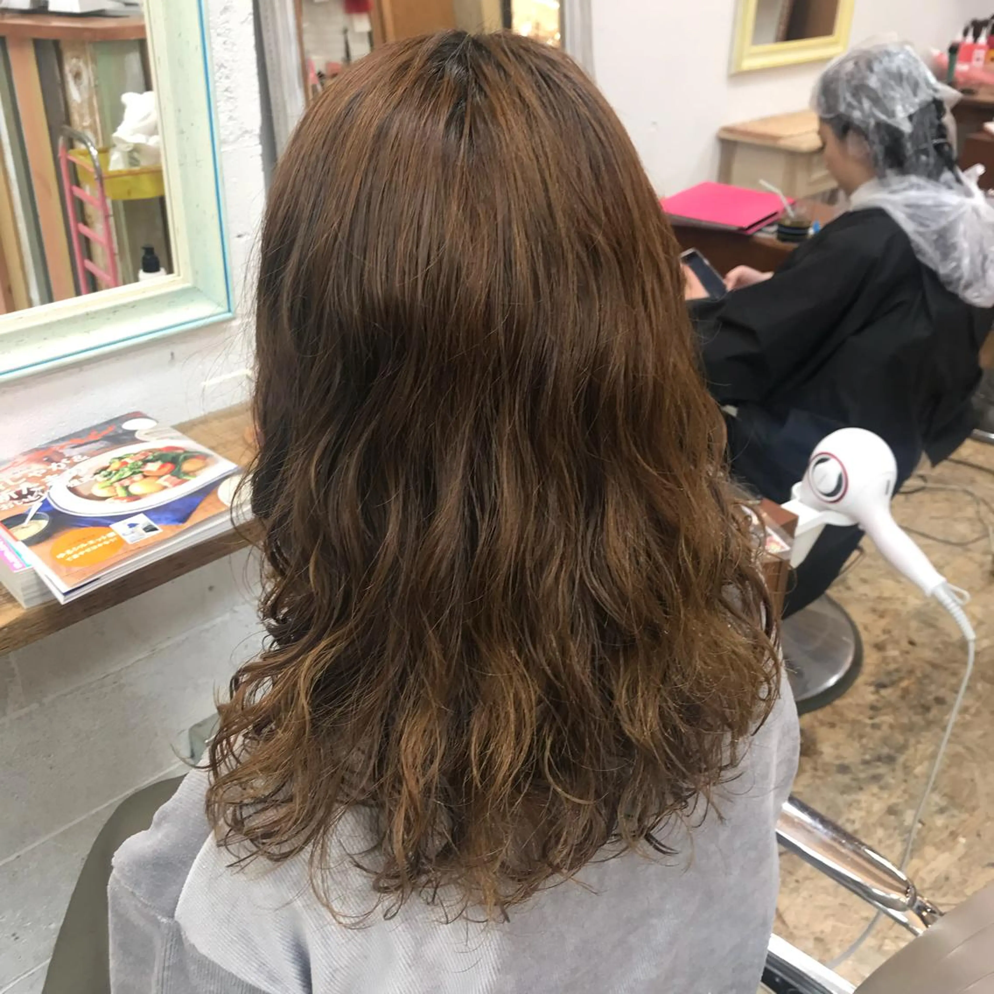 ロング パーマ 💘カラー人気No. 1💘SAYAのヘアスタイル