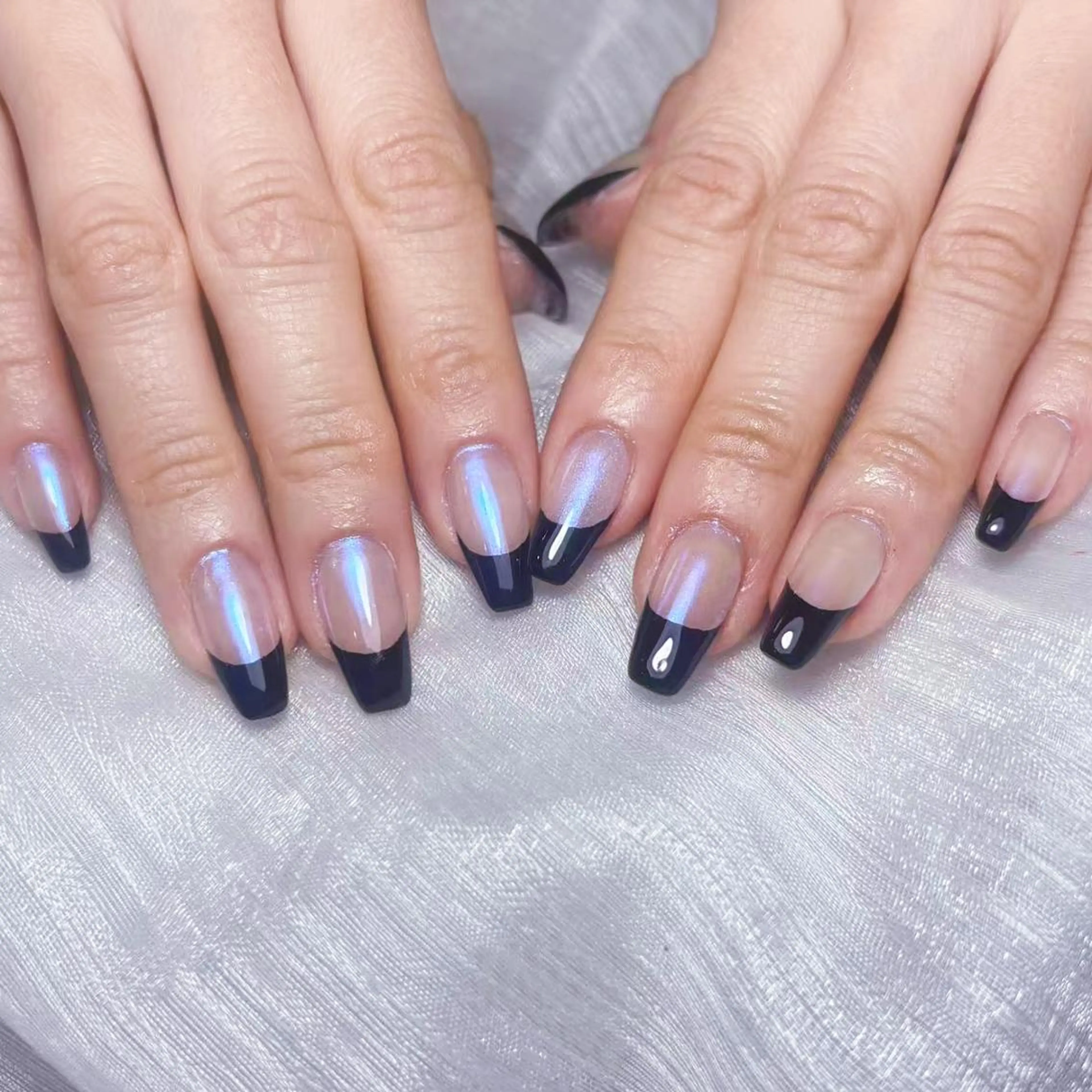 ネイル アートネイル オーロラネイル フラッシュネイル ガーリー キラキラネイル ハンドネイル DIAMOND 💅のネイルデザイン