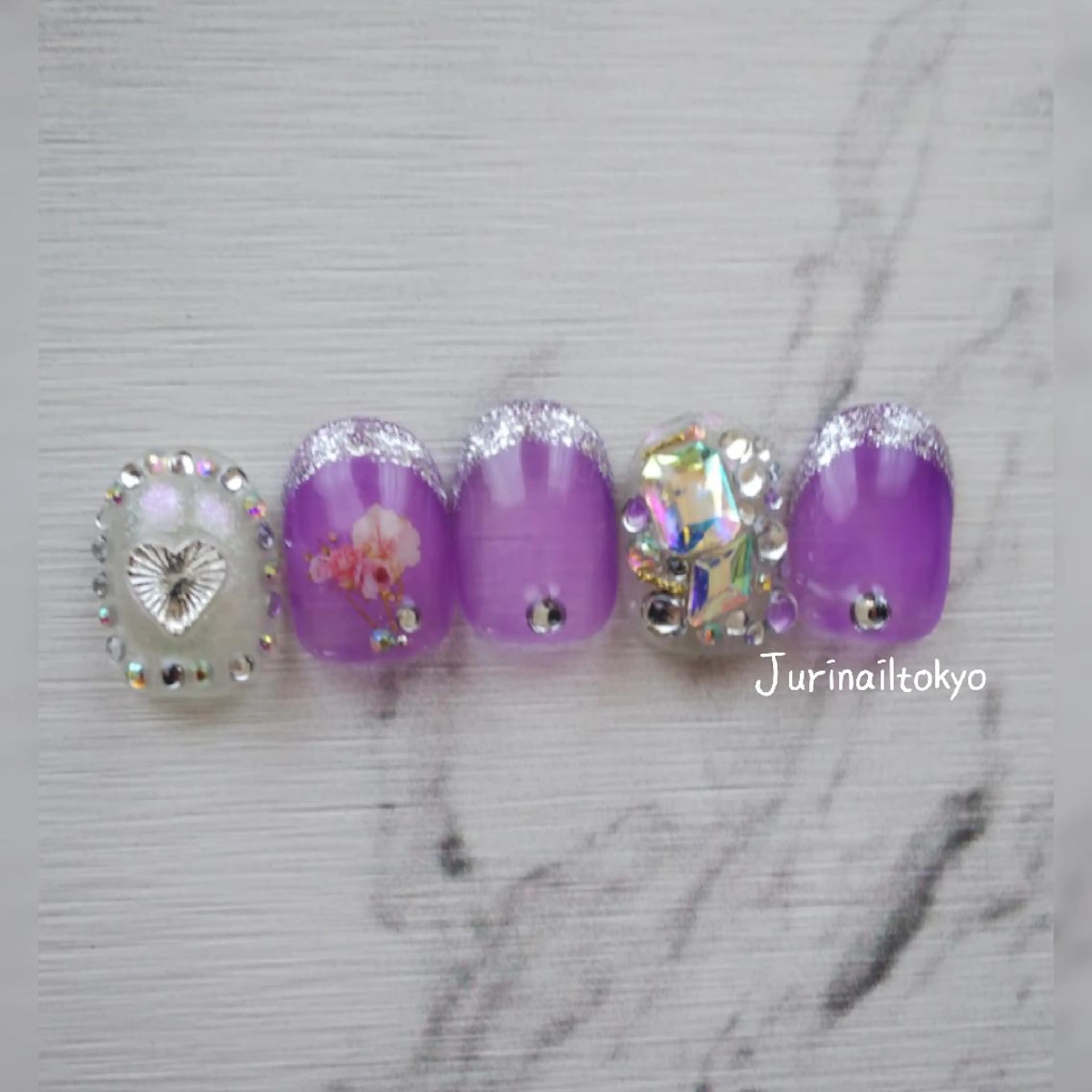 ネイル jurinailtokyo所属・jurinail tokyoのネイルデザイン