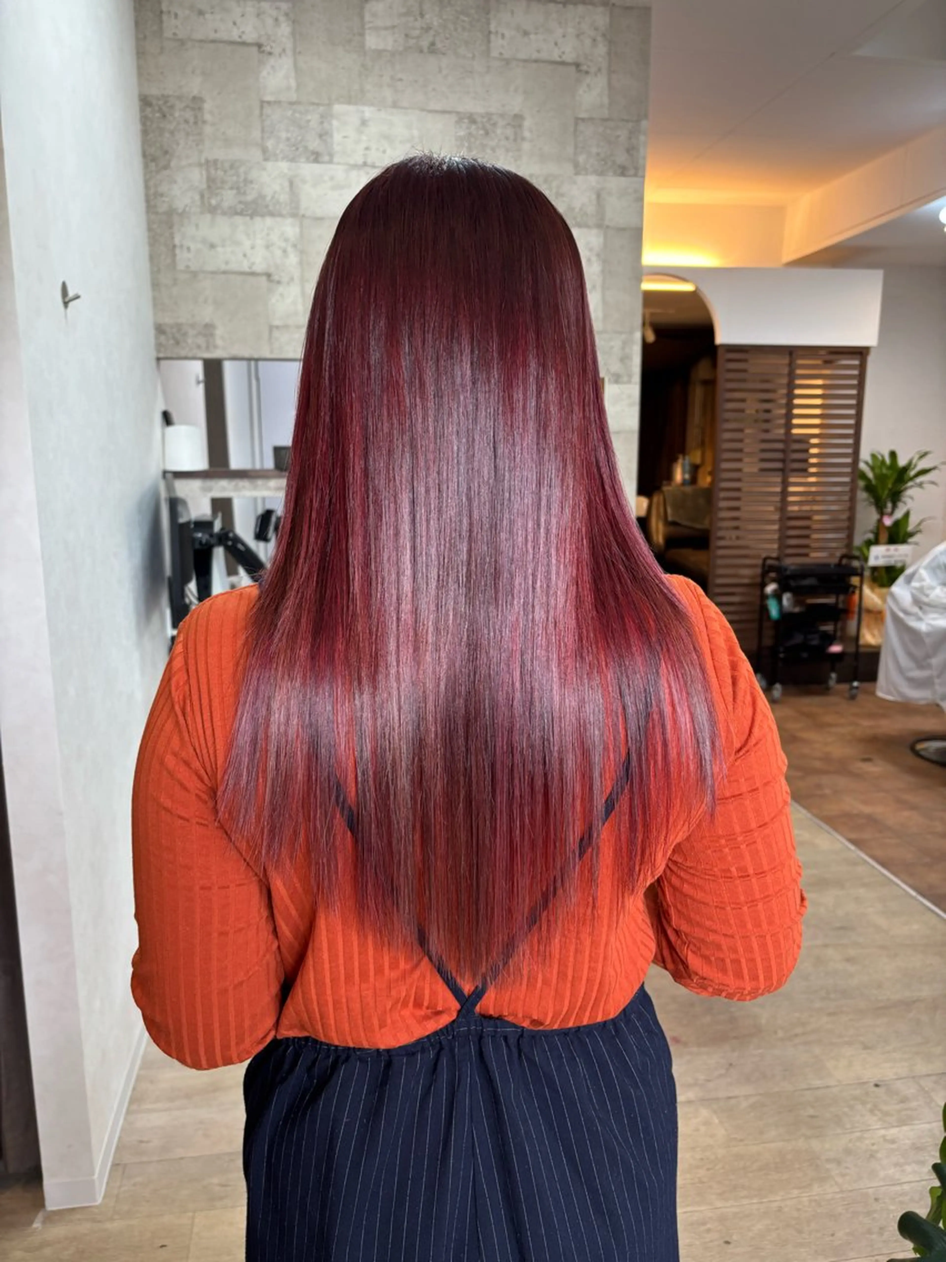 【ミニモ限定クーポン🍀】ワンカラー + 髪質改善トリートメント《⚠️カットなし》の写真