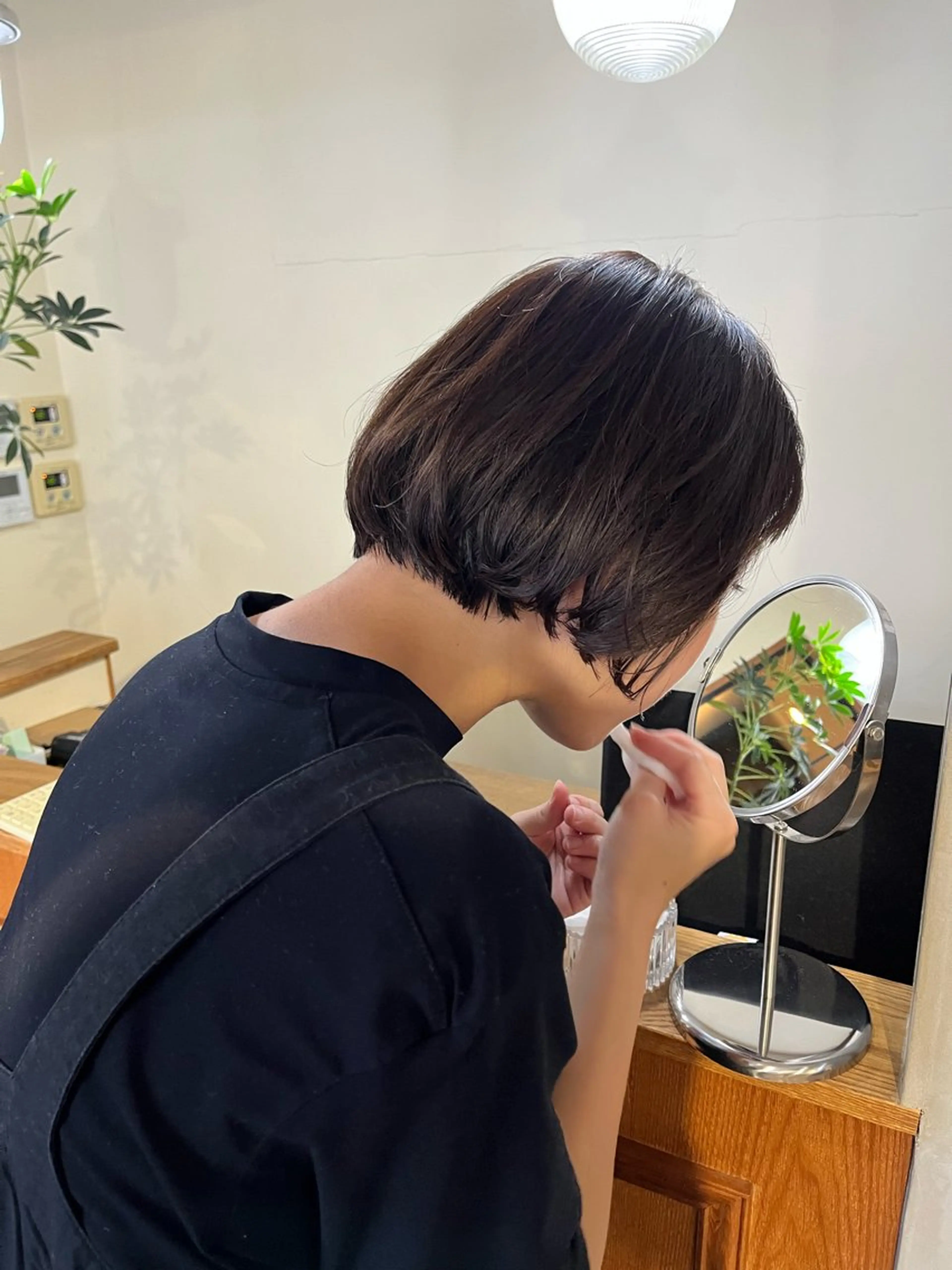 ショート カラー ボブ カット ヘアカラー 上川 美幸のヘアスタイル