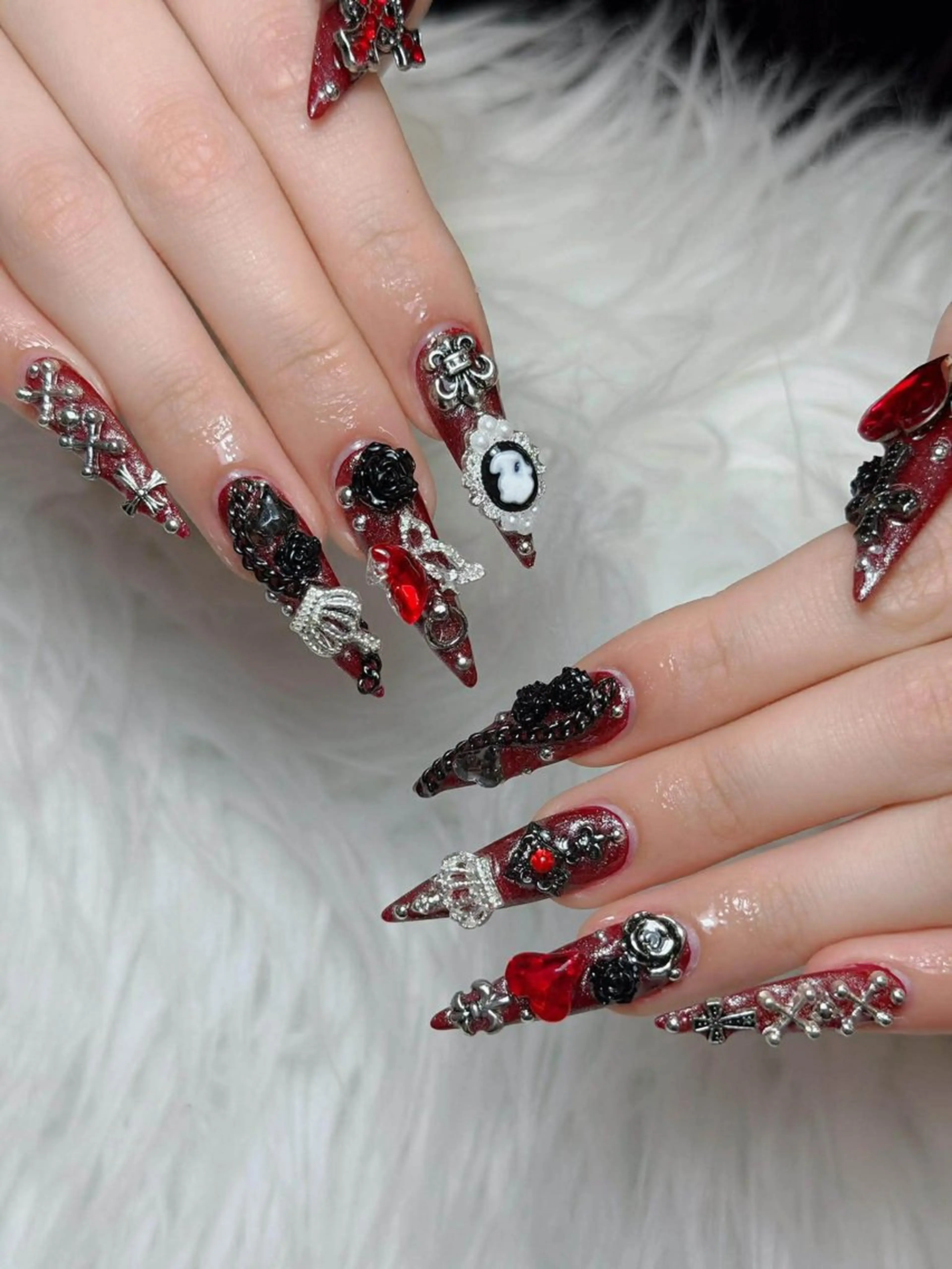 ネイル オーロラネイル チークネイル 長さ出し フレンチネイル ハロウィン ハンドネイル Lumi Nail 新大久保3‘のネイルデザイン