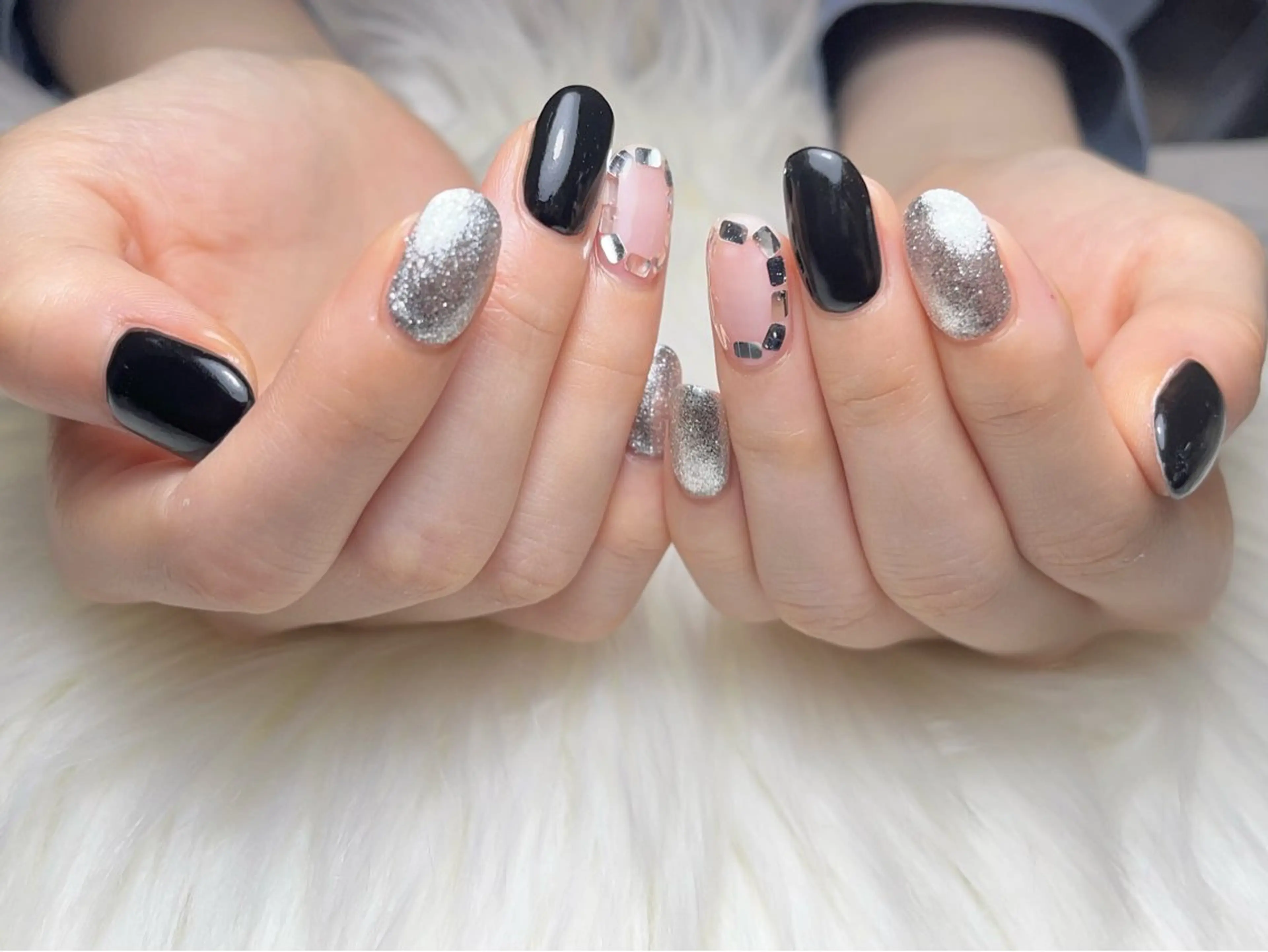 ネイル オフィスネイル シンプルネイル Rs nail 新宿西口のネイルデザイン