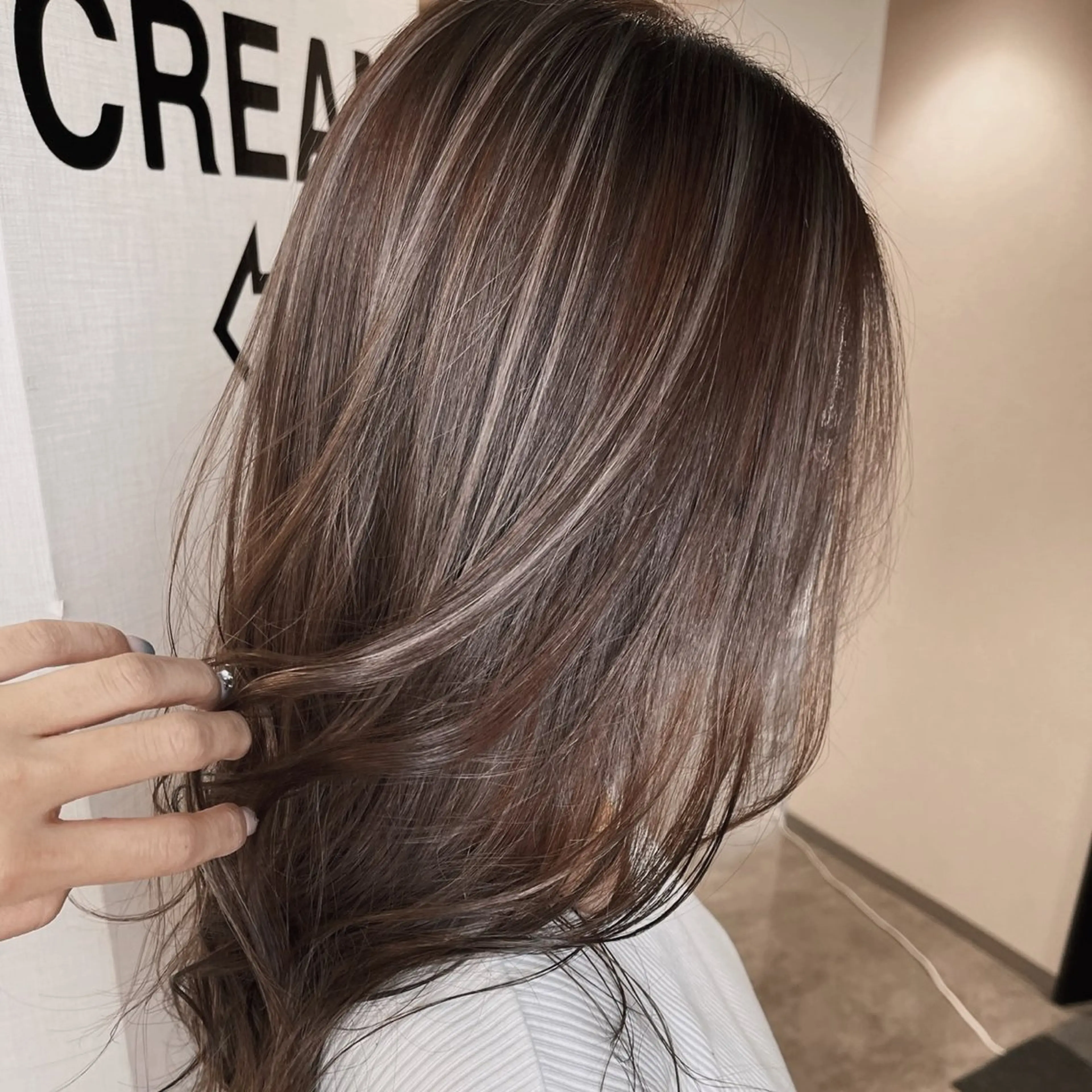 ロング カラー ブリーチ ハイライトカラー ハイライト ヘアカラー 松井那津子 /ハイライトブリーチのヘアスタイル