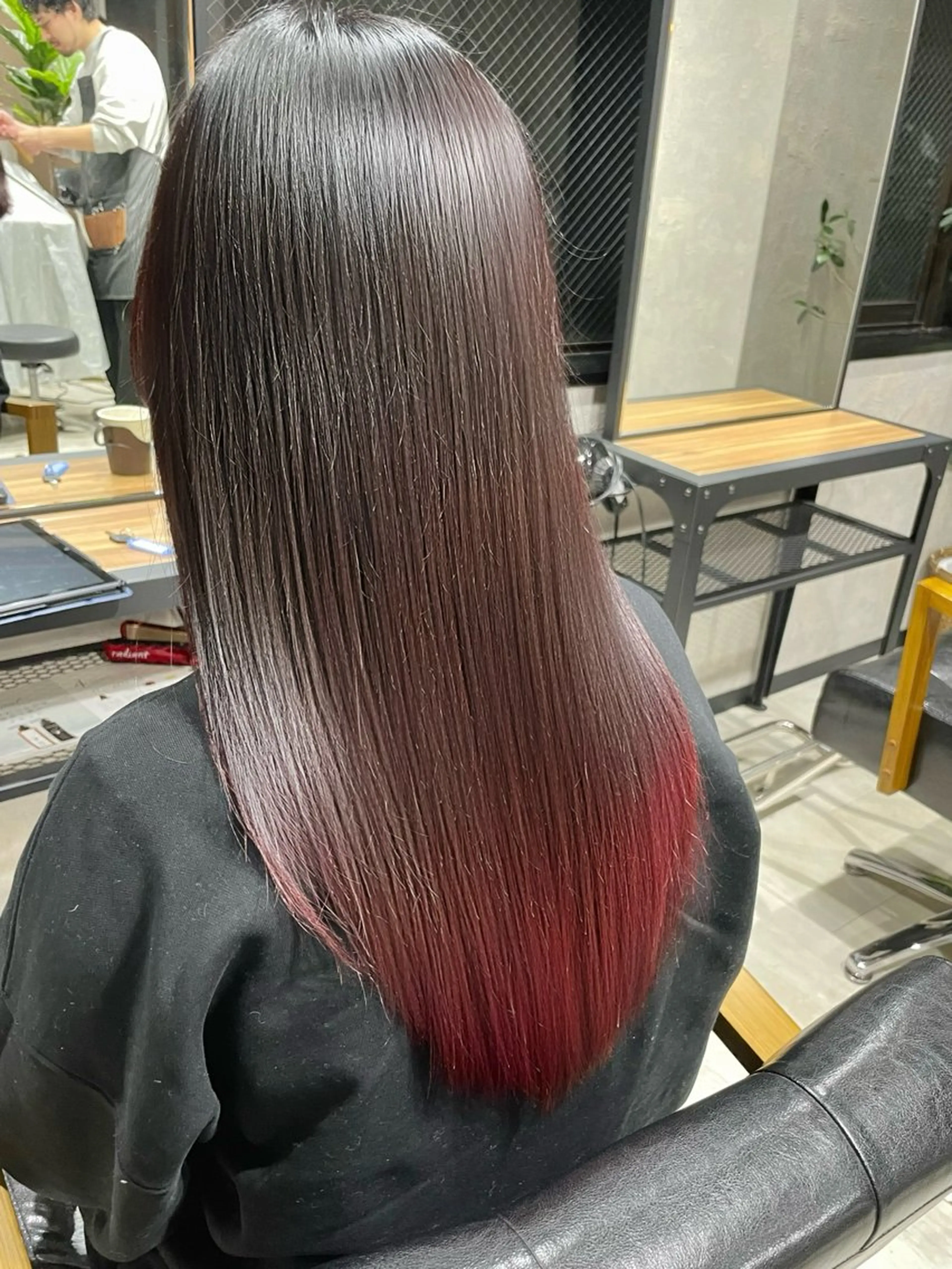 セミロング 顔周りカット 髪質改善 トリートメント 縮毛矯正 トリートメント 岡崎勇人/レイヤー/ 韓国/ケラチンTRのヘアスタイル