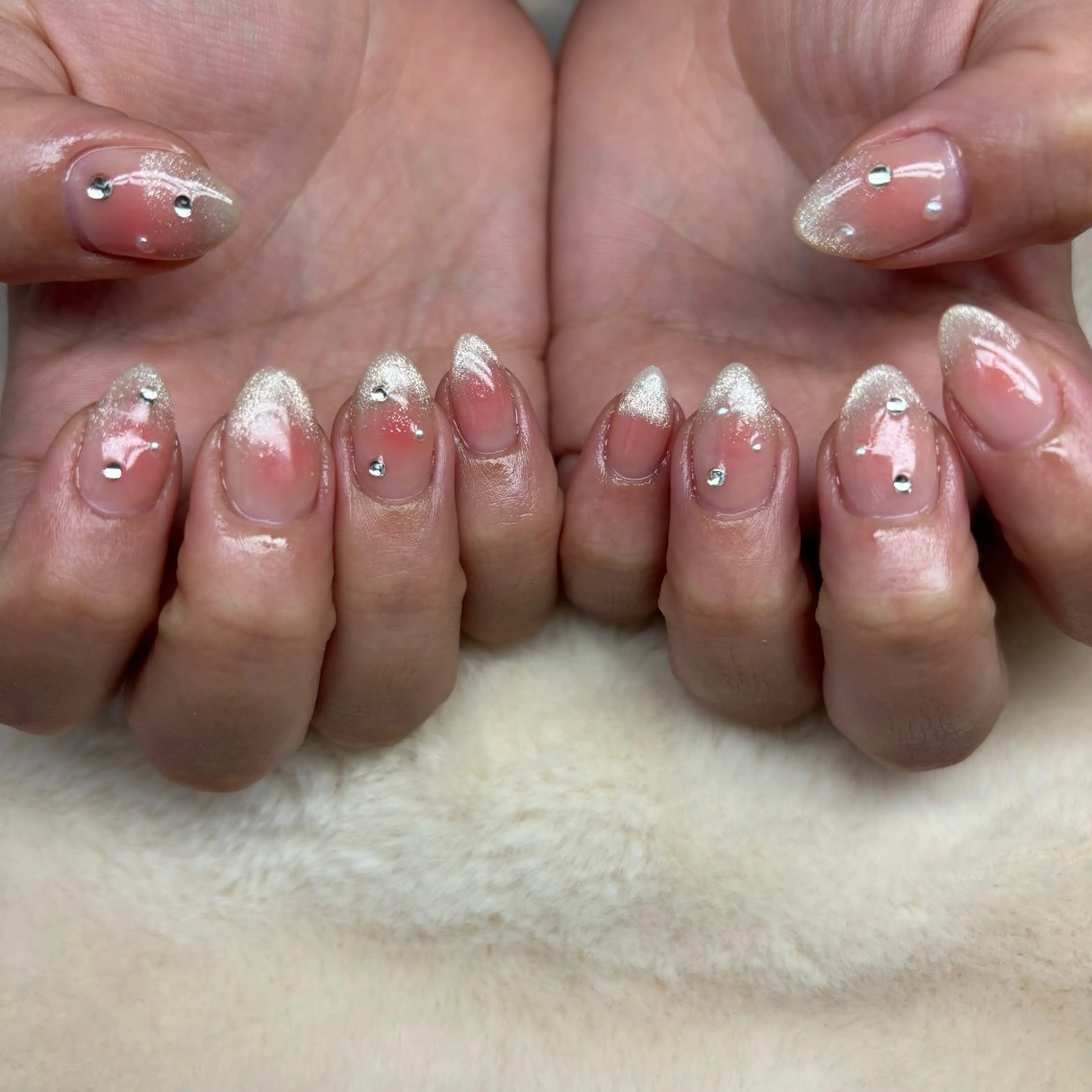 ネイル es nailのネイルデザイン