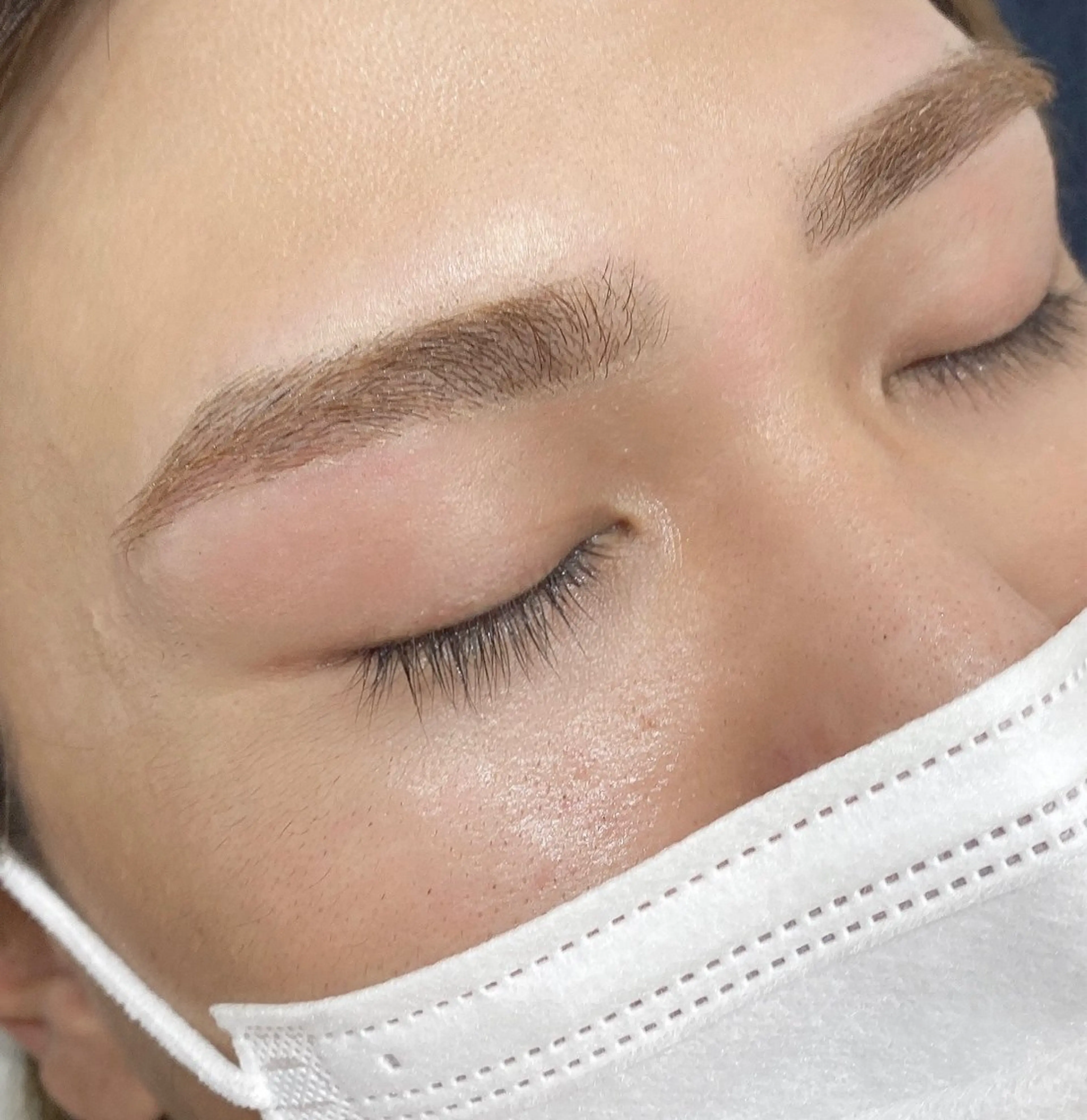 『メンズ眉毛/間引きメンズアイブロウ』カッコいいを作る。の写真