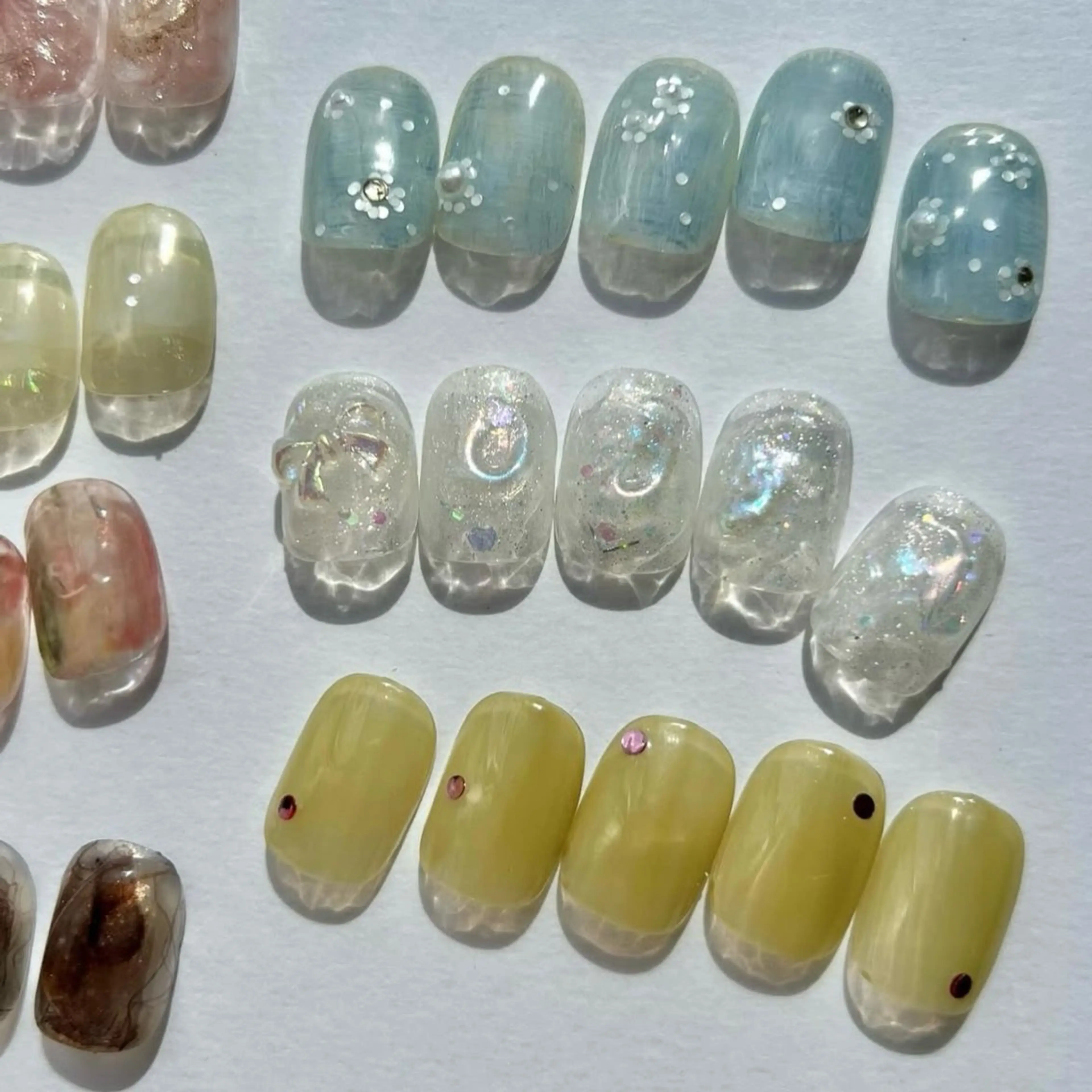 ネイル ハンドネイル Yarm As Etelのネイルデザイン