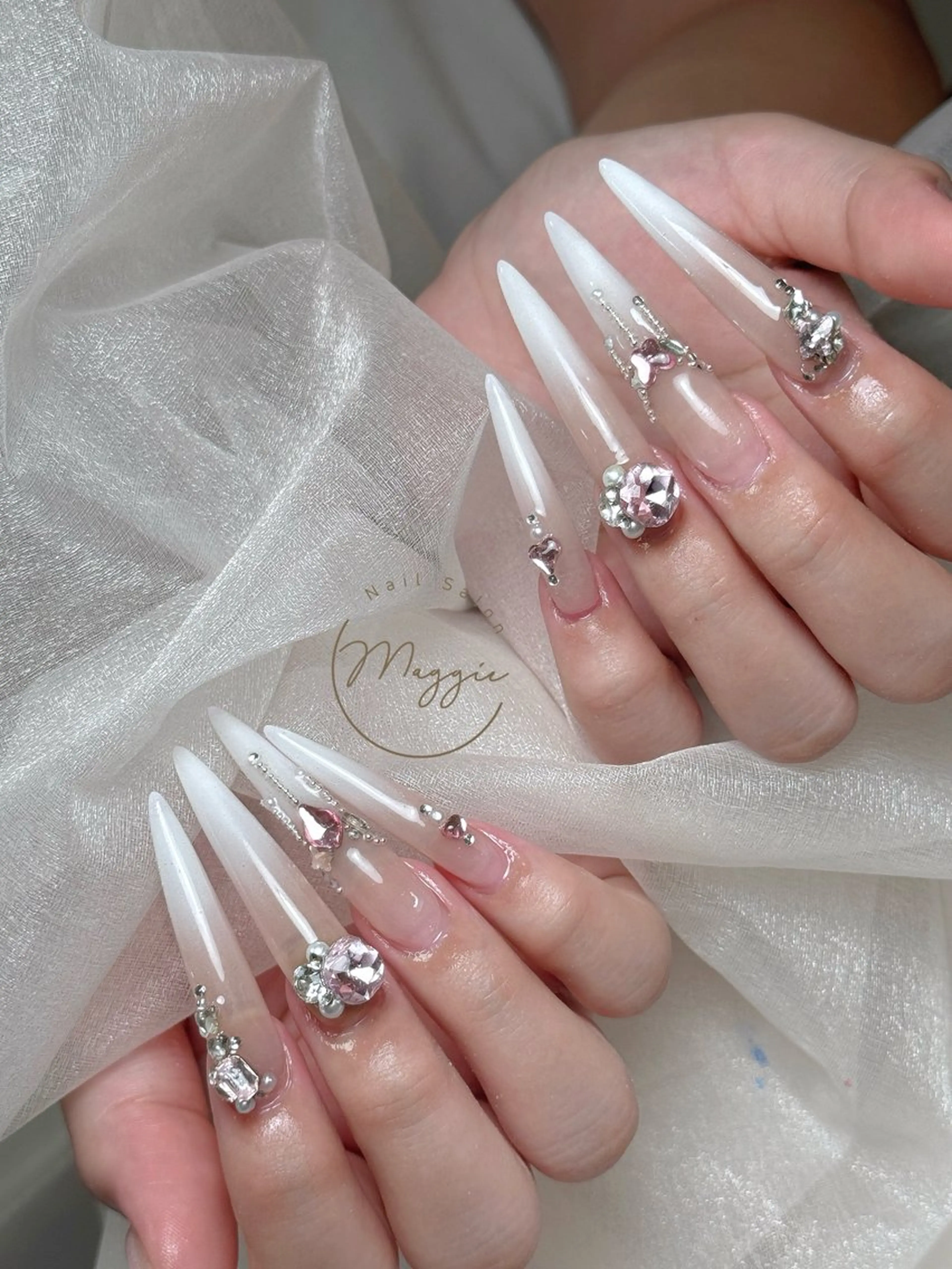 ネイル ハンドネイル Maggie Nail🦩のネイルデザイン