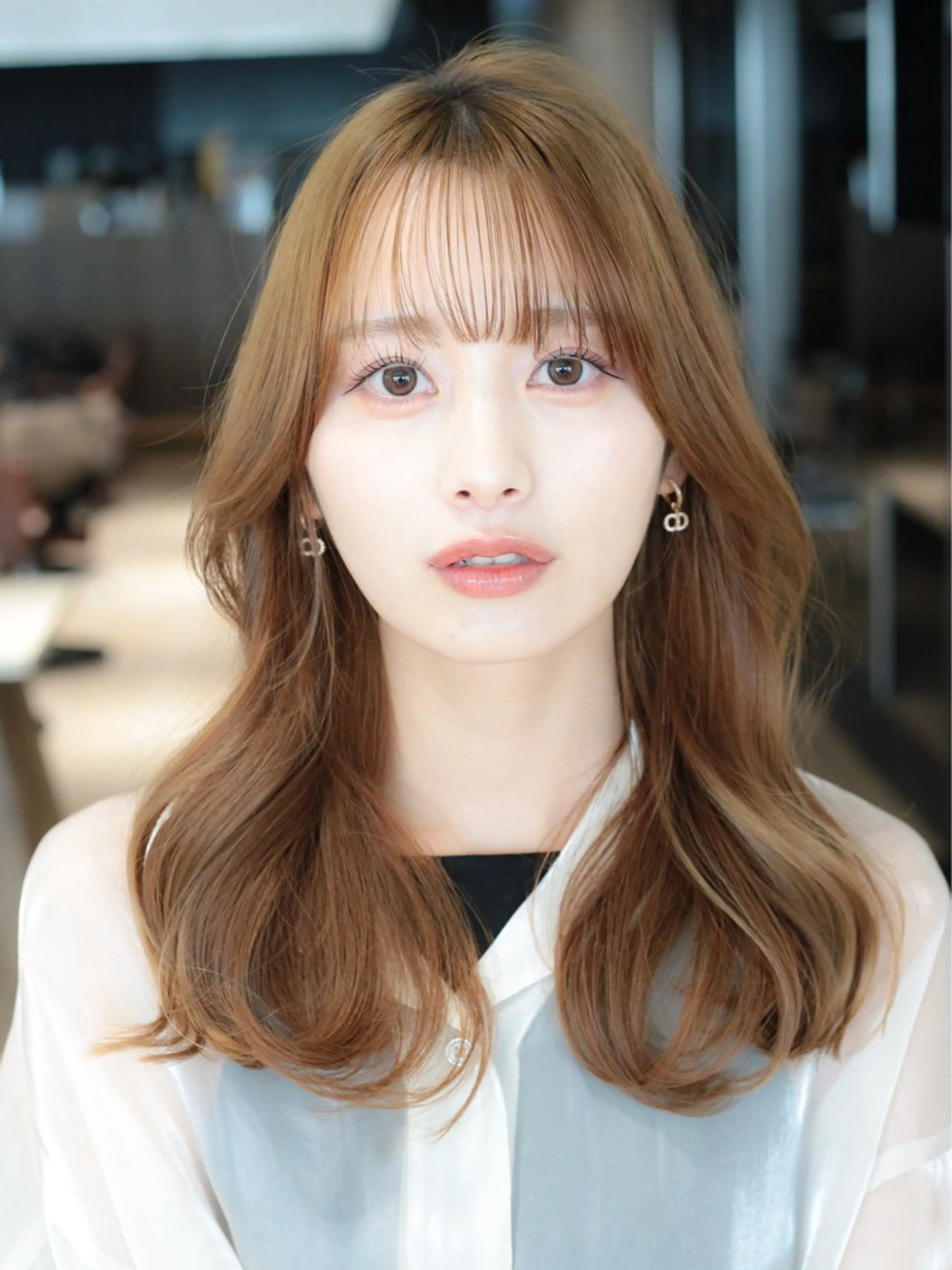 ミディアム AFLOAT TOKYOのヘアスタイル