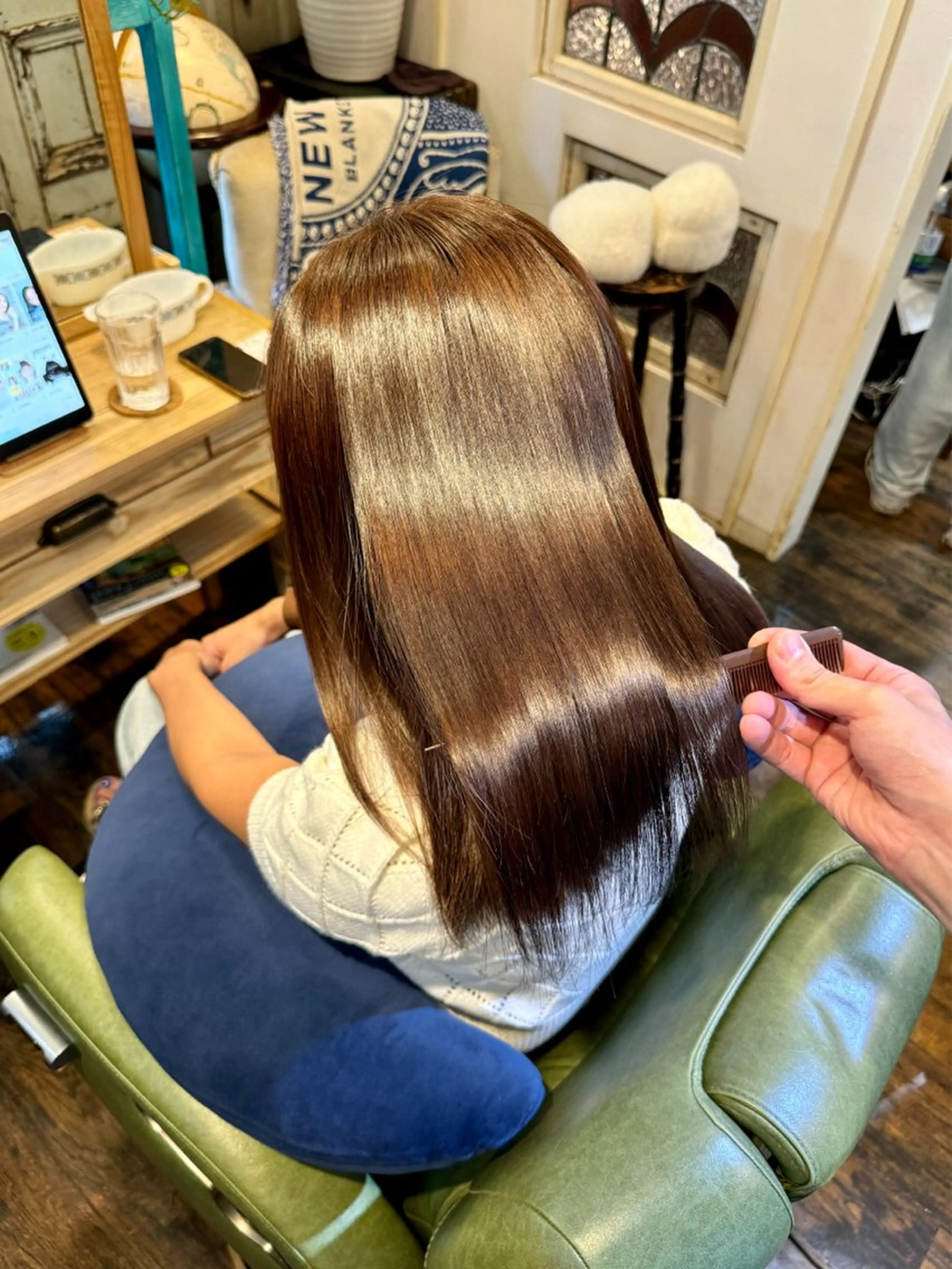 ロング くせ毛 髪質改善 縮毛矯正 トリートメント カット 縮毛矯正 ヘッドスパ 飯田 実歩(じっぽ)のヘアスタイル