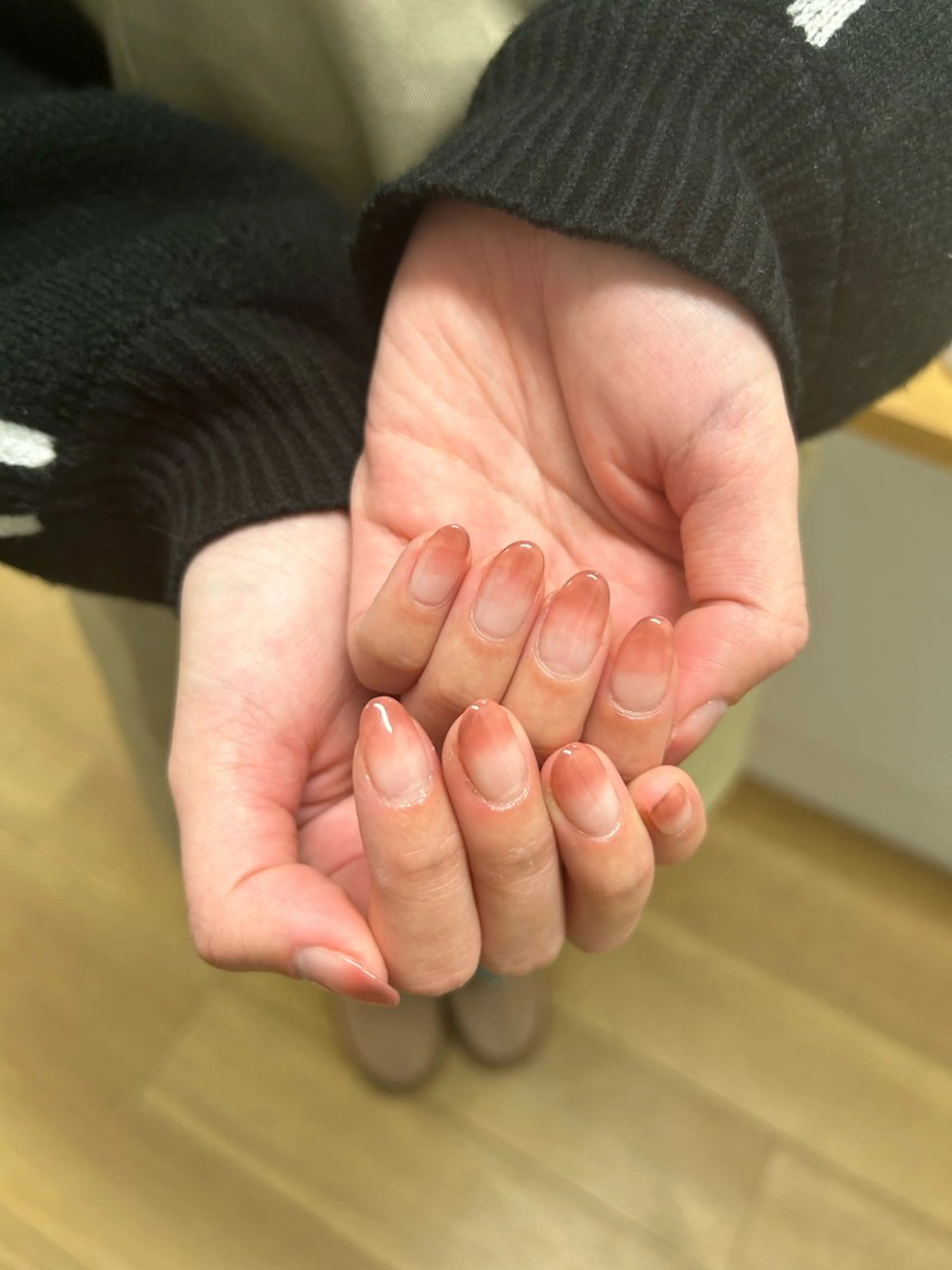 ネイル グラデーション ワンカラーネイル 種村 朱玲のネイルデザイン