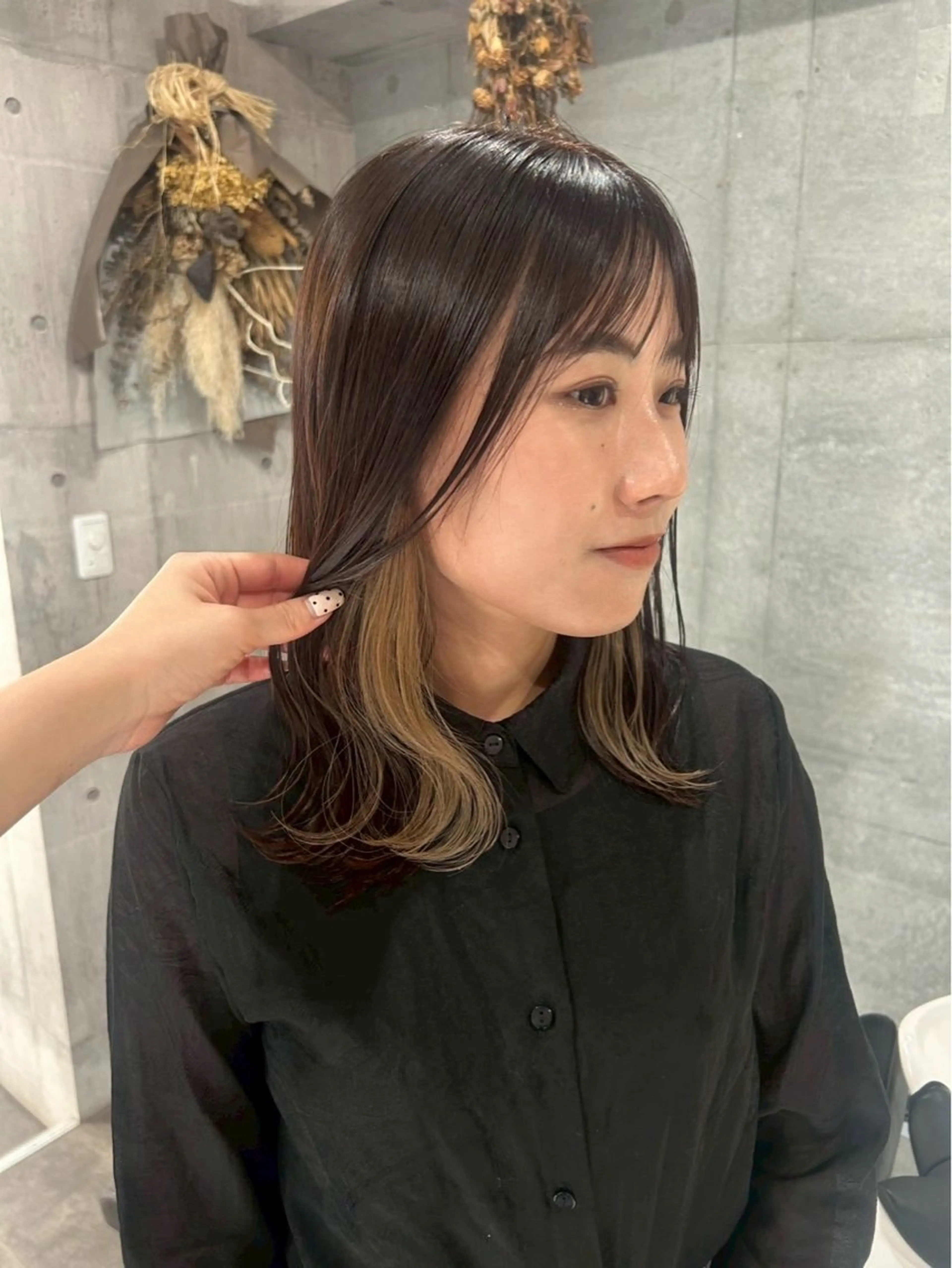 カラー ブリーチ Sog所属・manami/艶髪 /くすみカラーのヘアスタイル