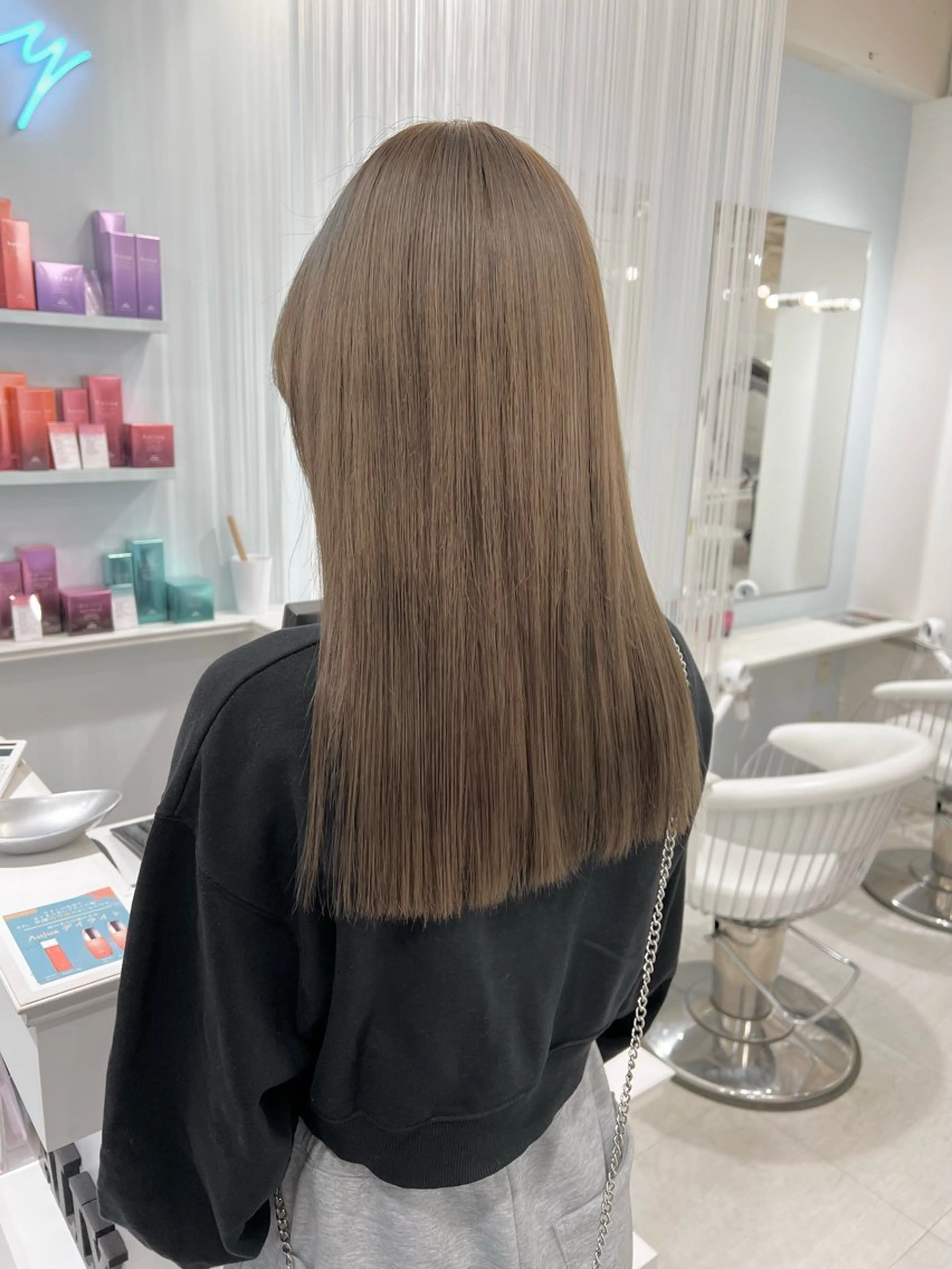 ロング カラー ParveMix 楠本結菜のヘアスタイル