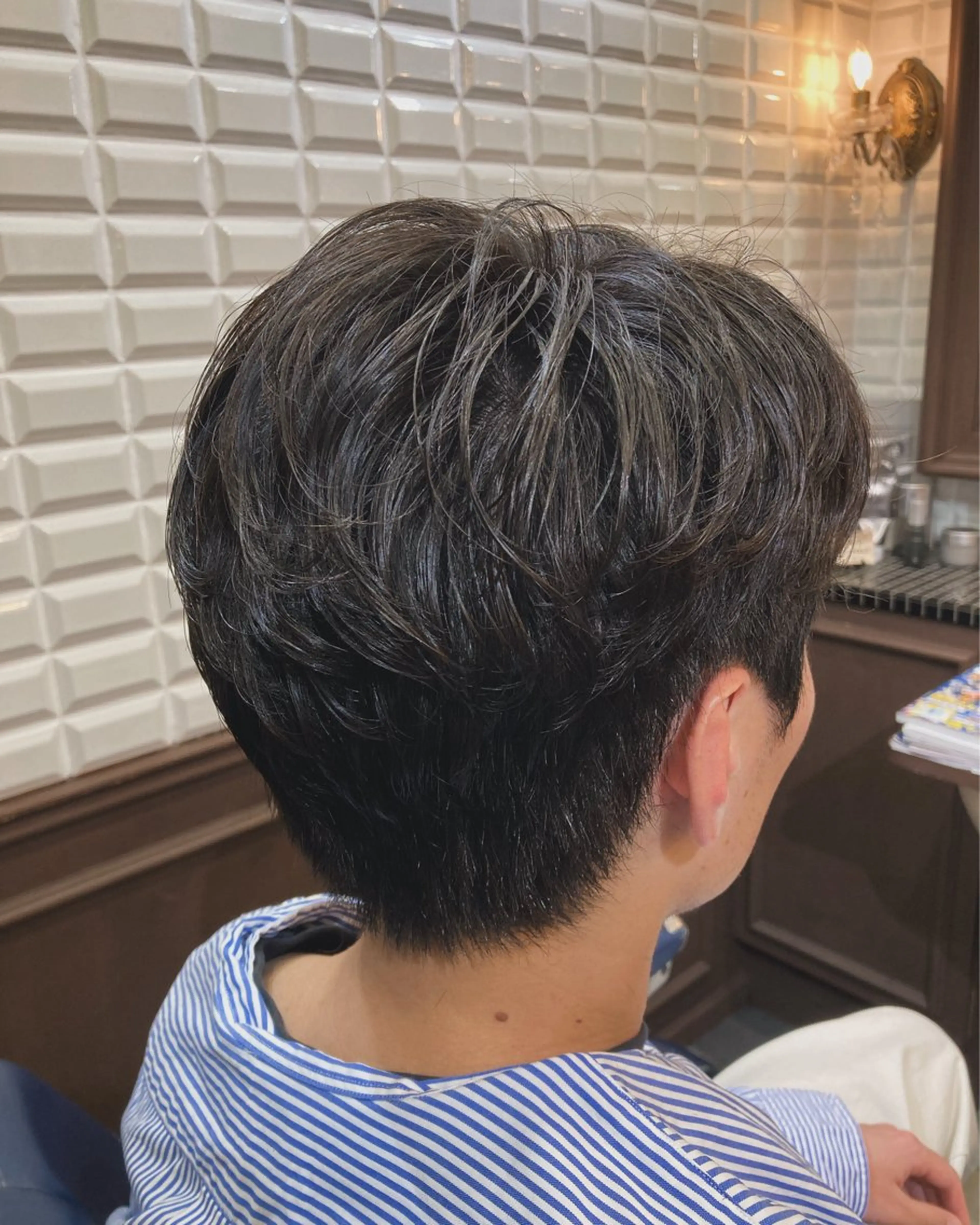 ショート パーマ メンズ フェードカット メンズハイライト メンズメッシュ メンズパーマ スキンフェード カット ヘアカラー パーマ トリートメント ルピナス中田店長 山口大地のヘアスタイル