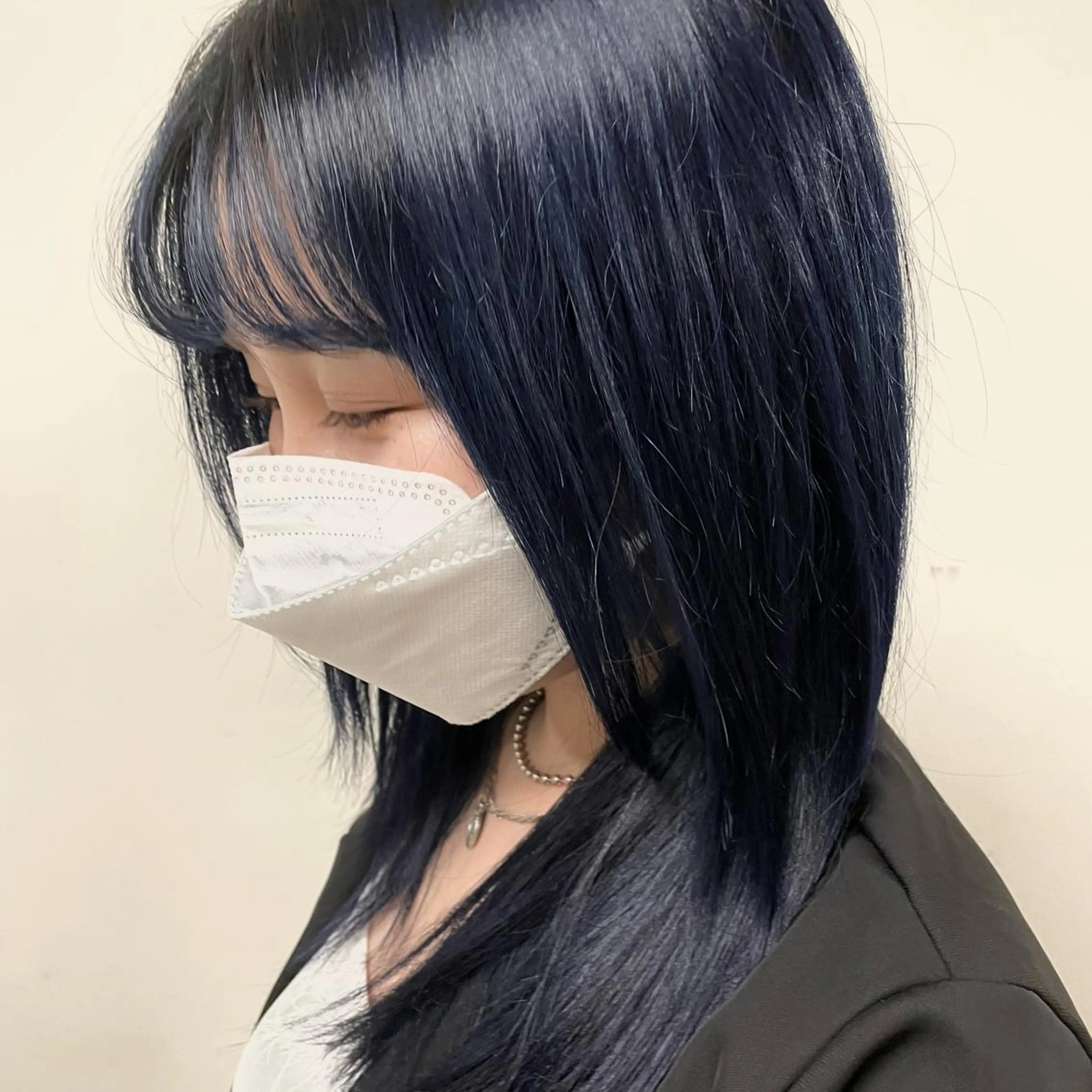セミロング カラー ヘアアレンジ カット 縮毛矯正 トリートメント maoブリーチ無し 似合わせカラーのヘアスタイル