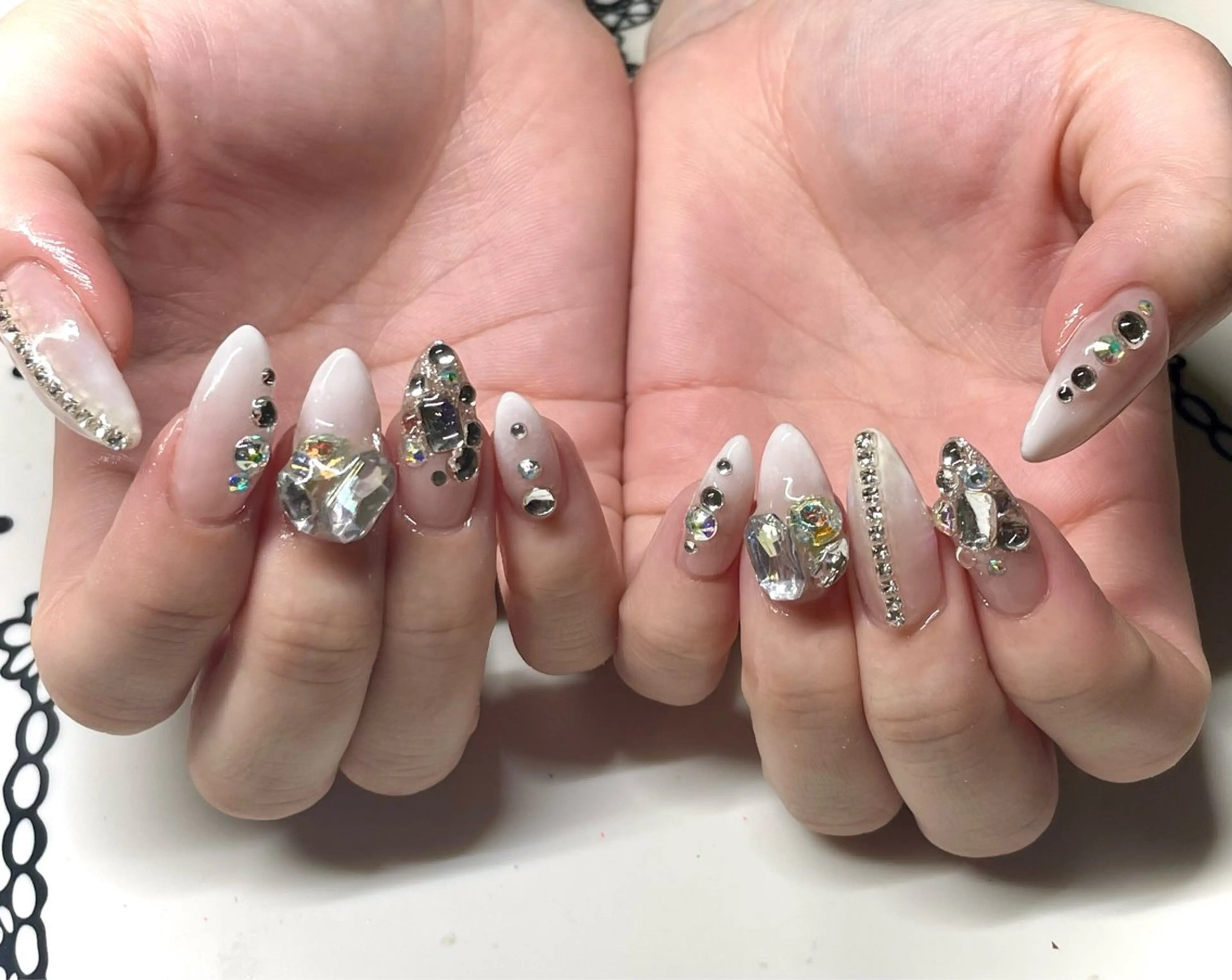 ネイル ハンドネイル nailsalon sugarr所属・nailist cocoのネイルデザイン